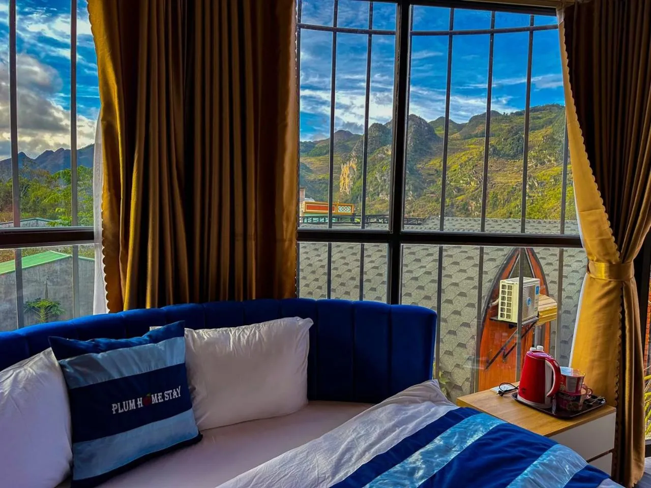 Bed in Plum Homestay Đồng Văn