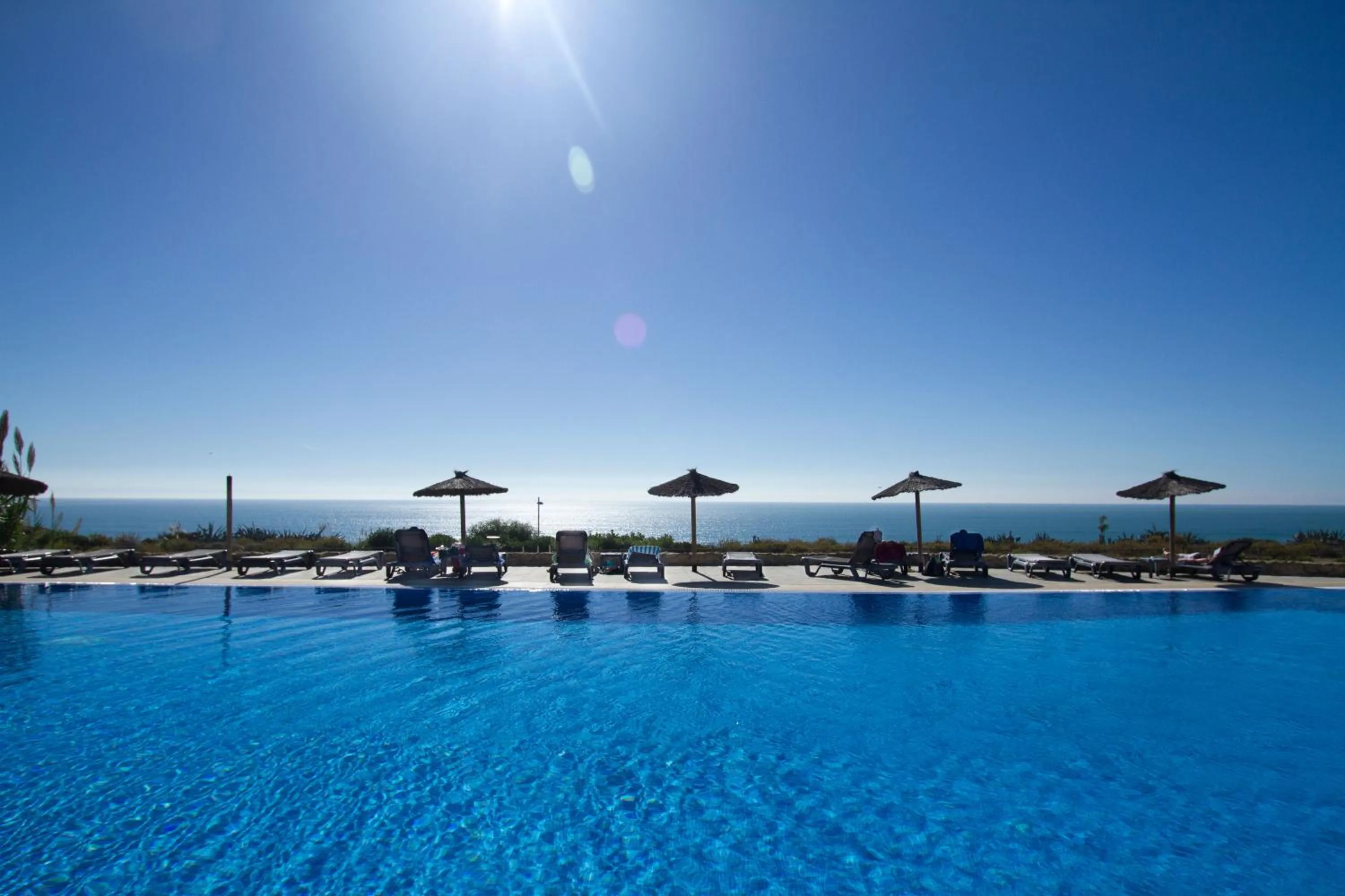 Swimming pool in Garbí Costa Luz