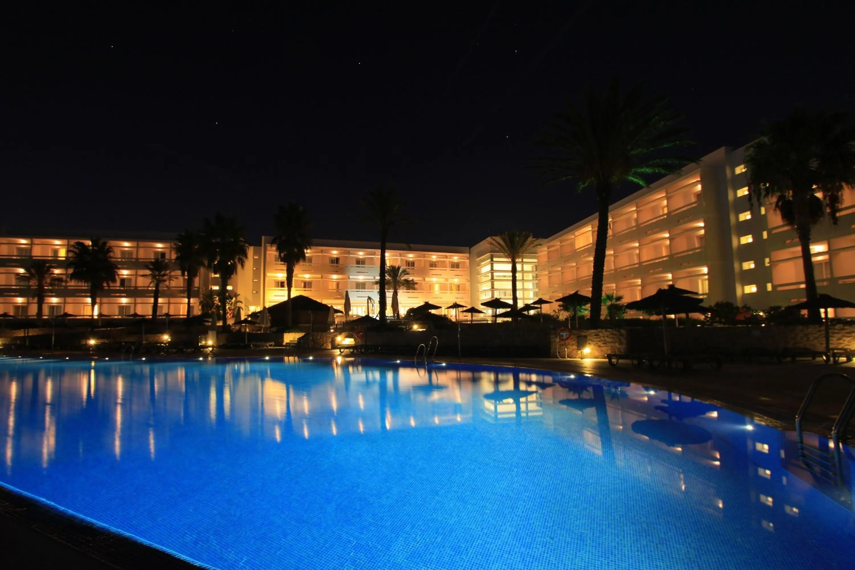 Property building in Garbí Costa Luz