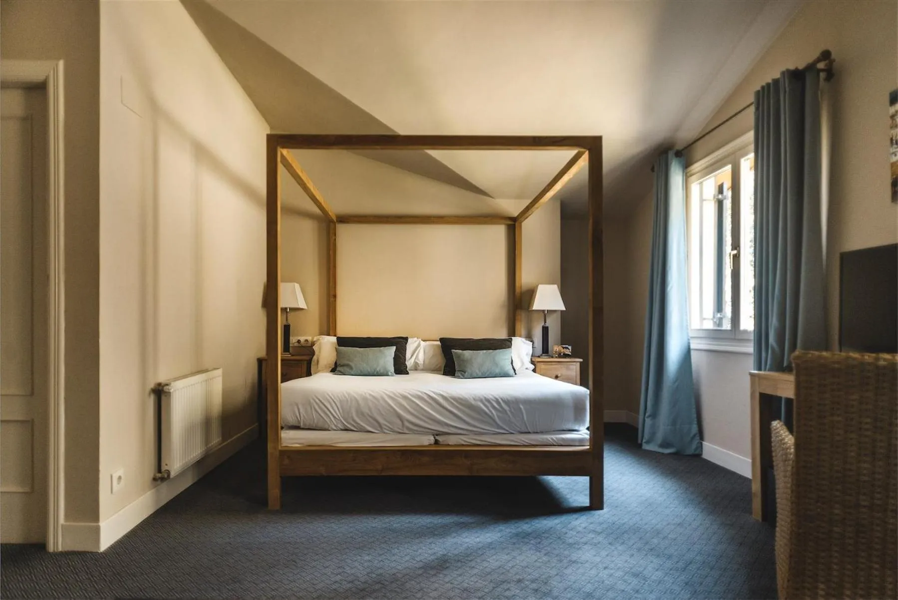 Bed in Hotel Zubieta