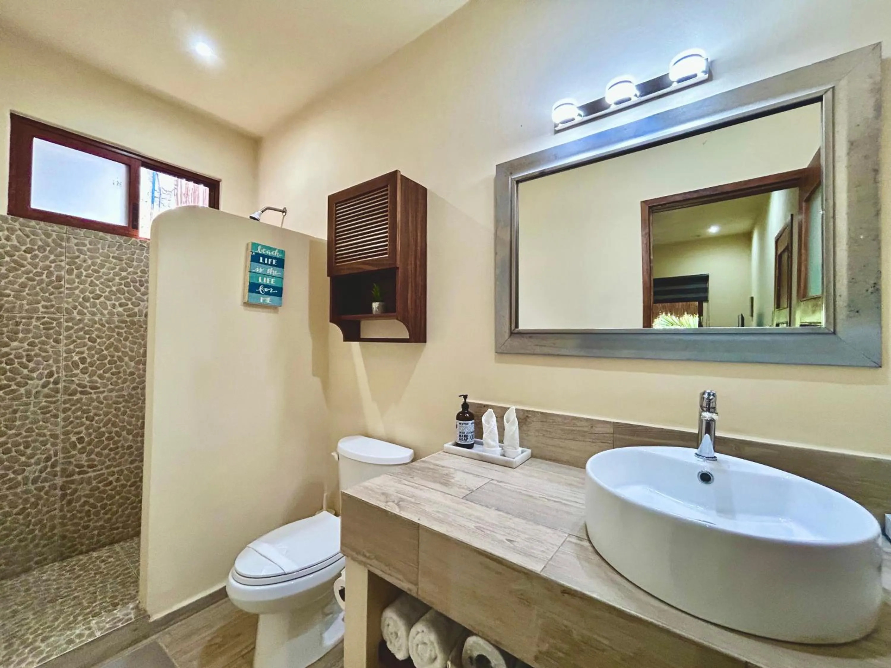 Shower in Aldea Xaan Ha Tulum