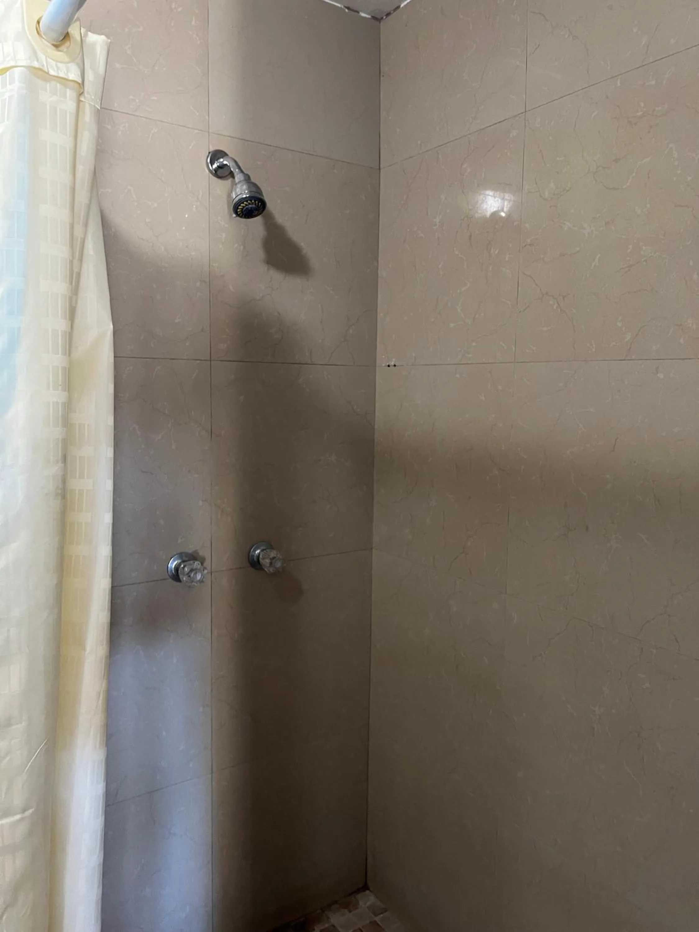 Bathroom in Sai Park Motel