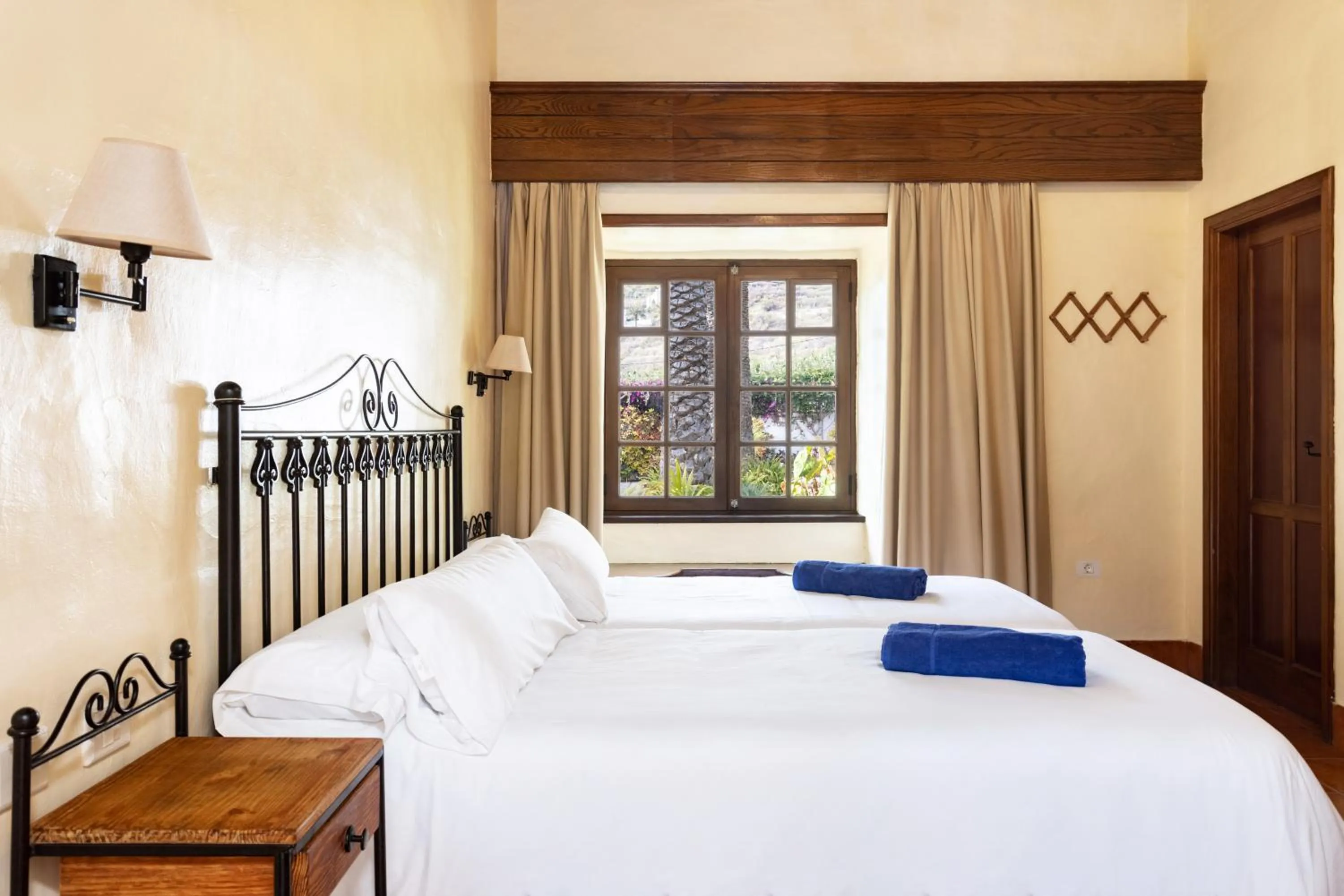 Bed in Hotel El Patio