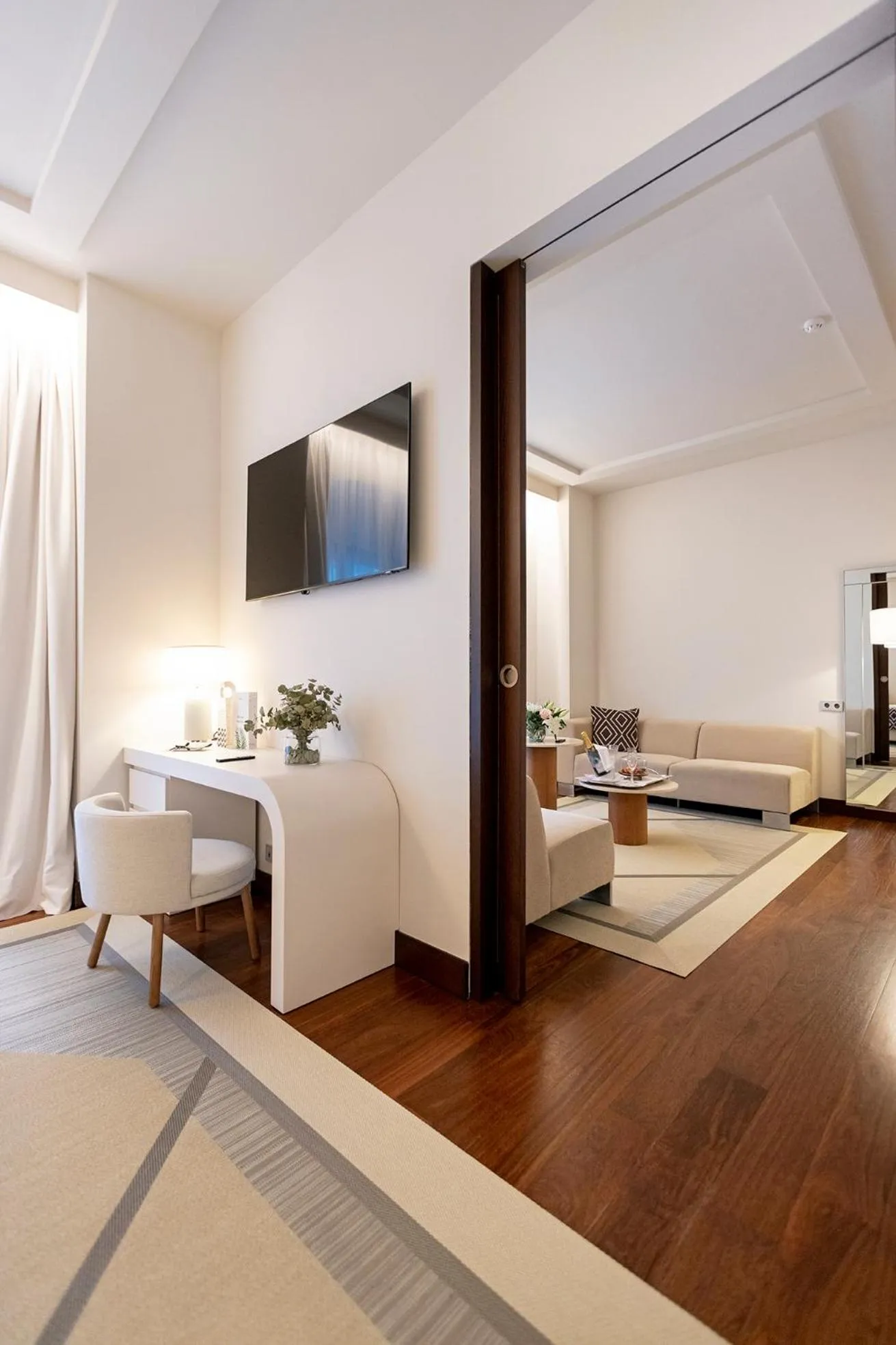 Living room, Bed in Hospes Amérigo, Alicante, a Member of Design Hotels