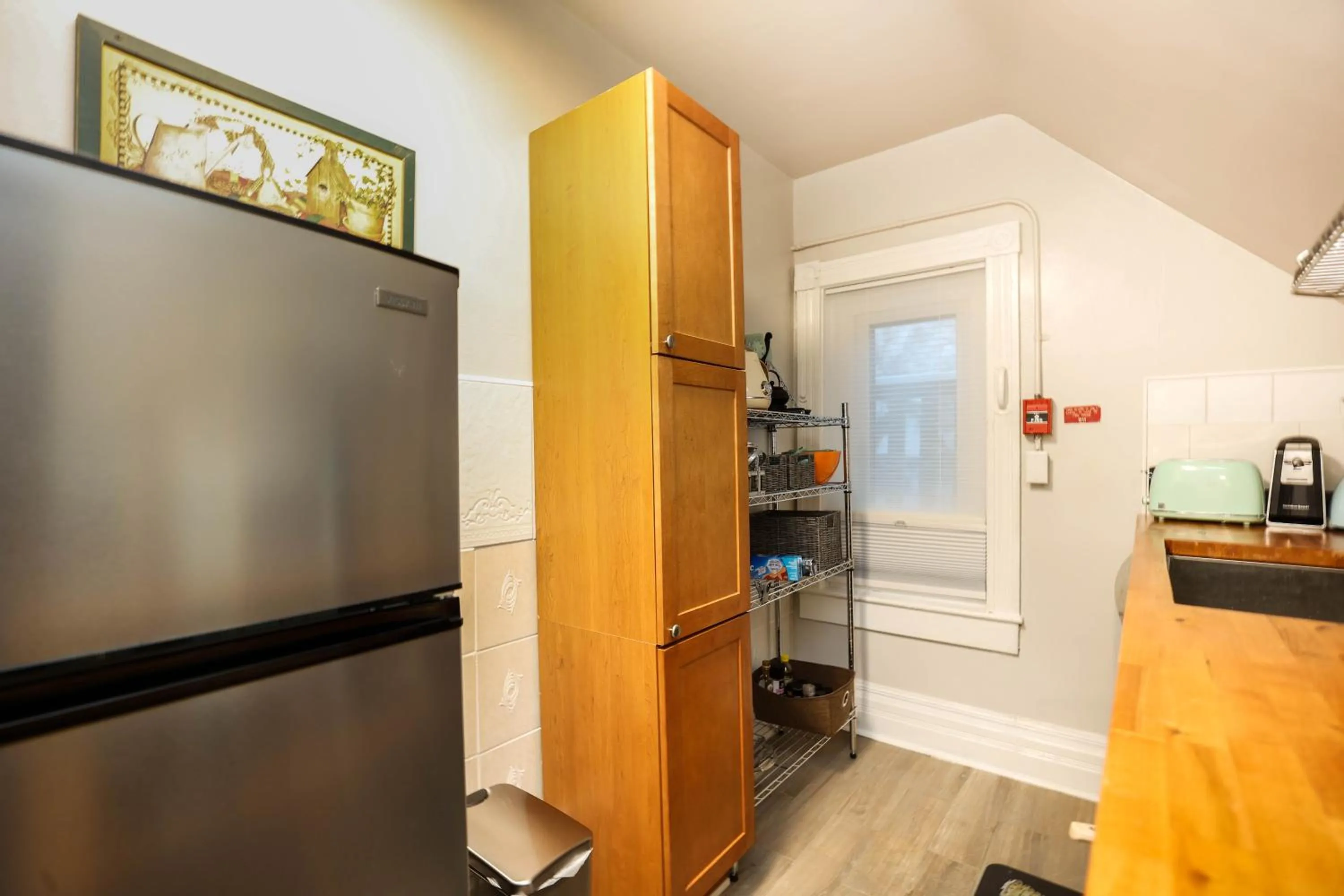 Kitchen or kitchenette in Wolseley the heart of the city !