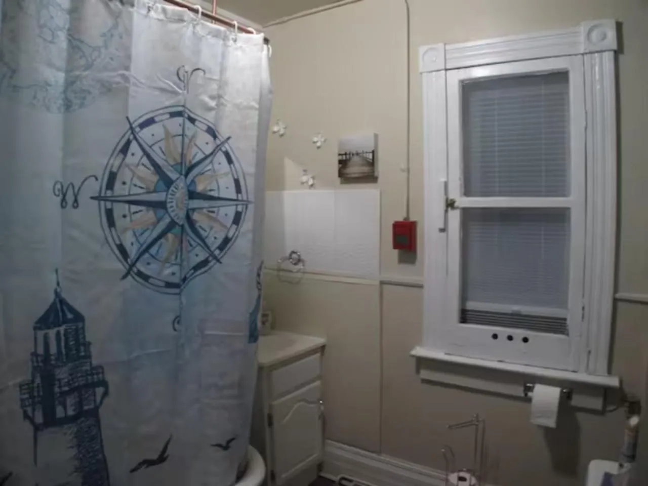 Bathroom in Wolseley the heart of the city !