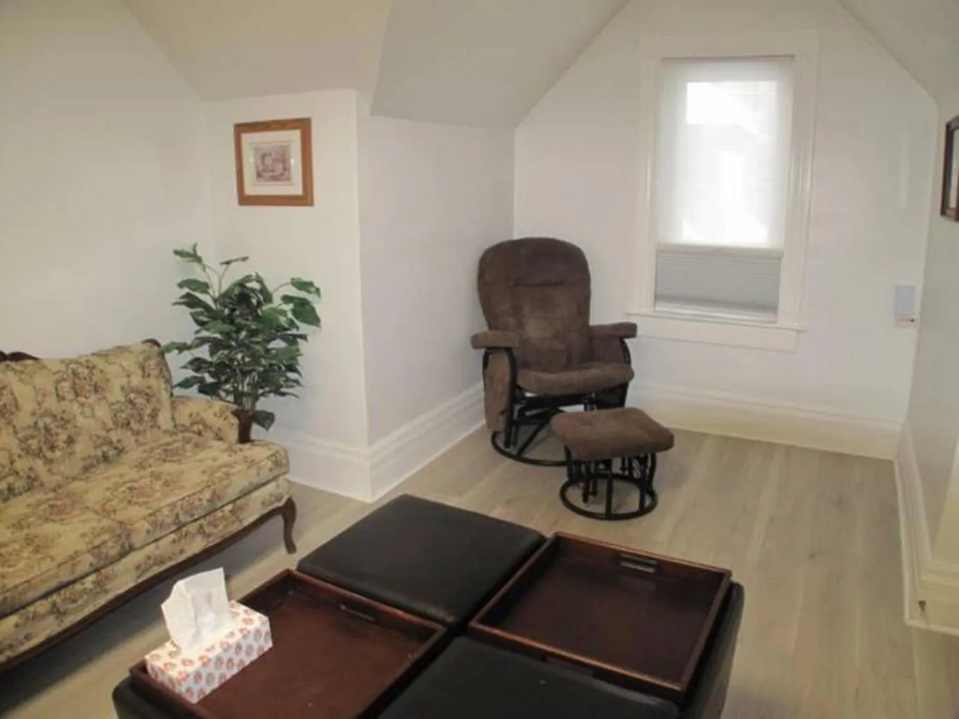 Living room in Wolseley the heart of the city !