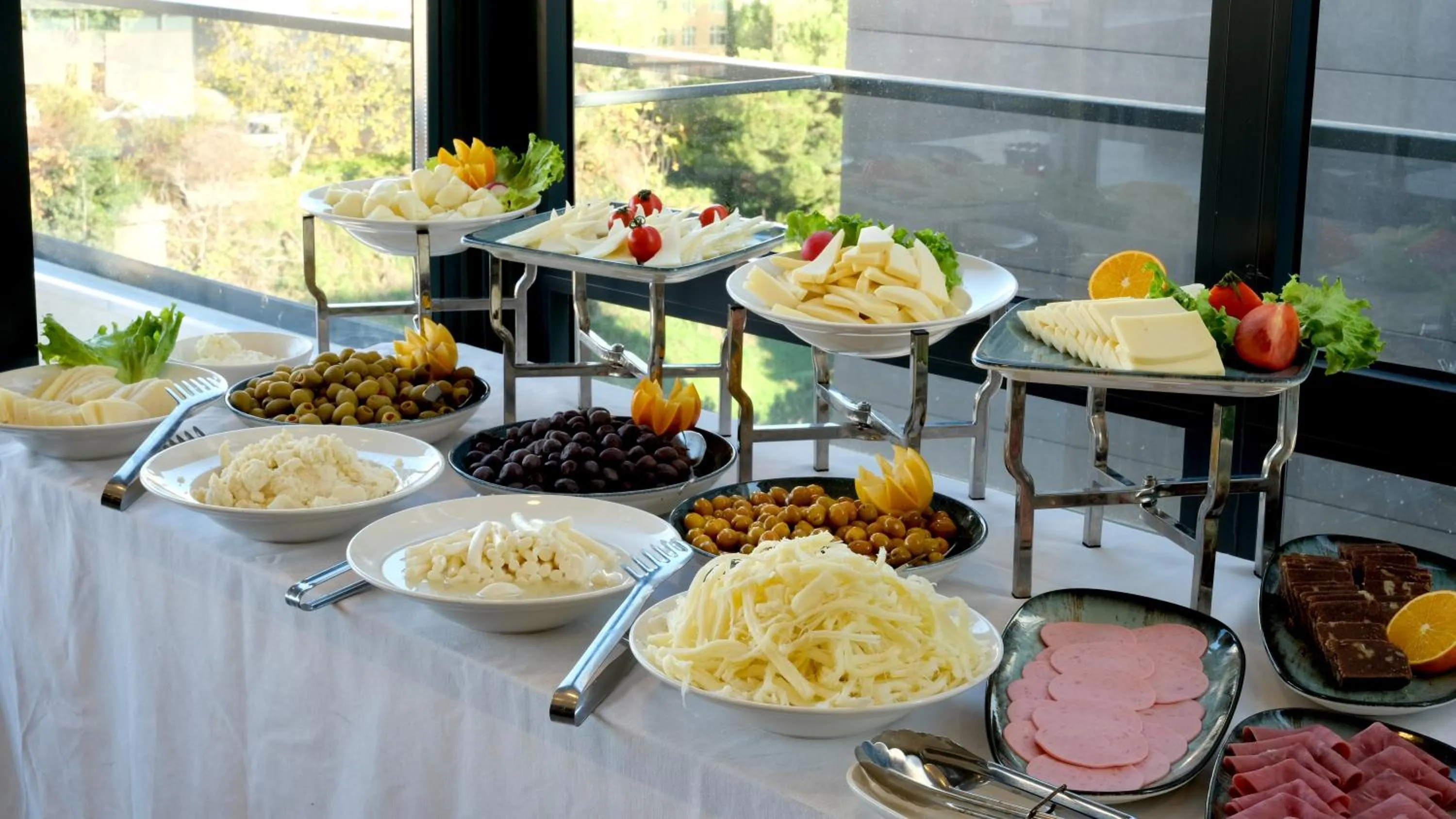 Breakfast in Sirius Hotel Deluxe