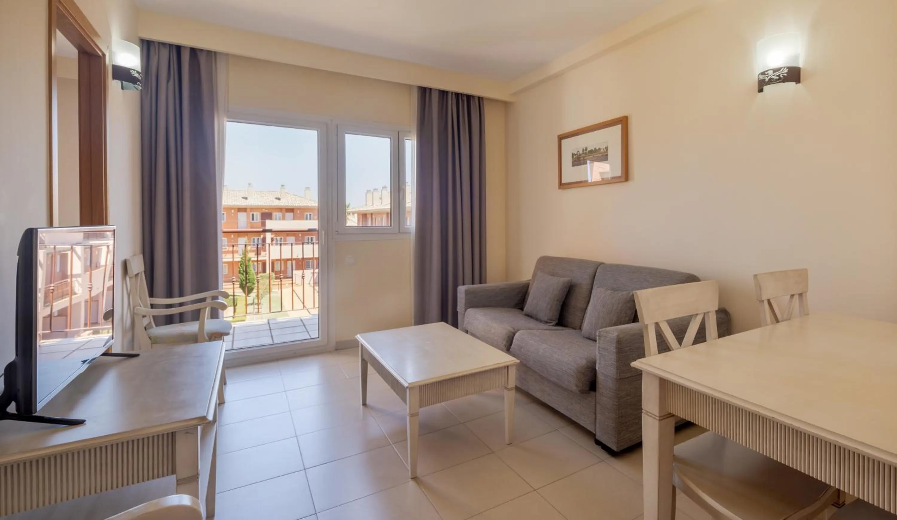 Living room in Ilunion Sancti Petri