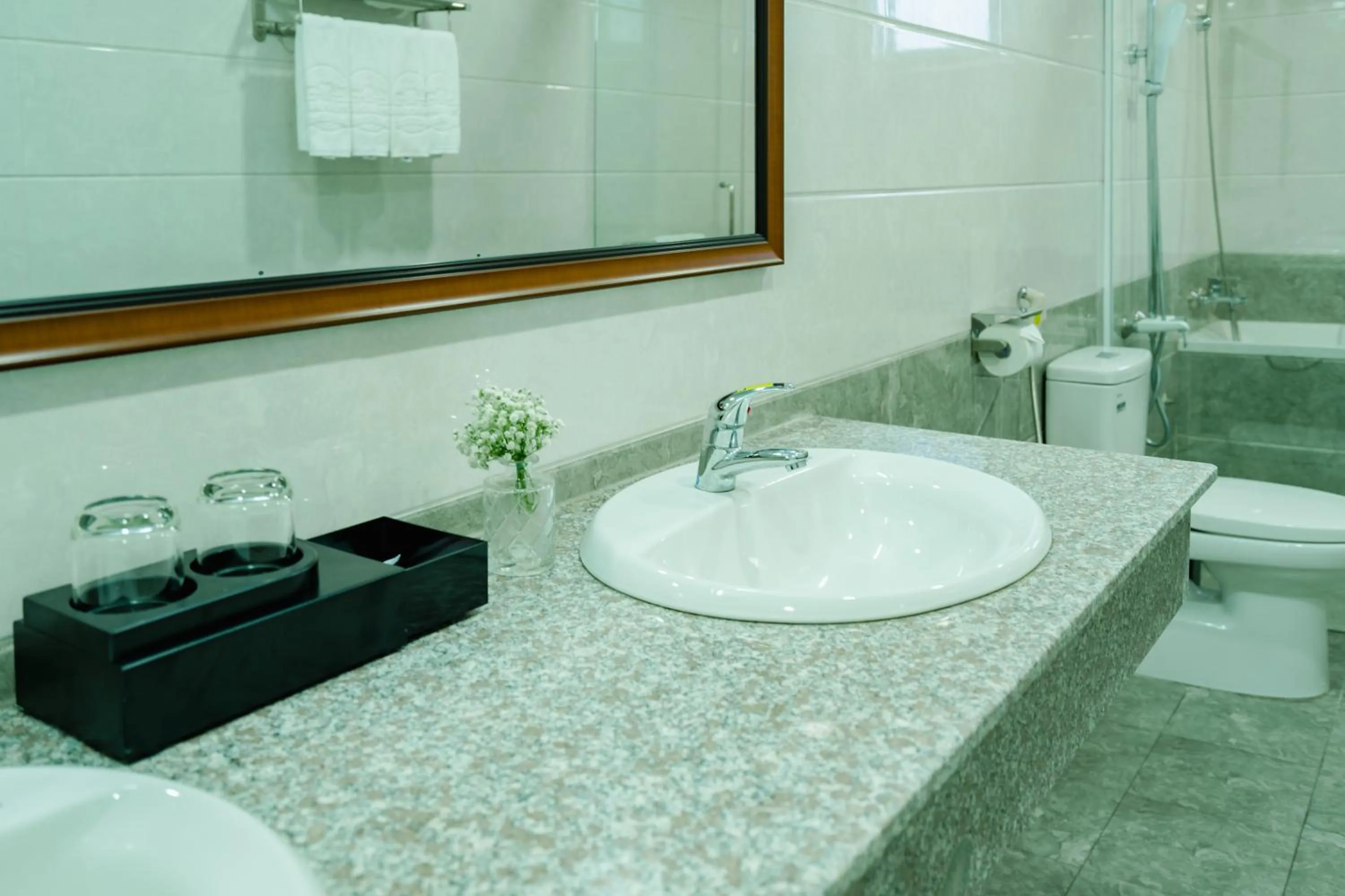 Bathroom in Bombo DaLat Hotel