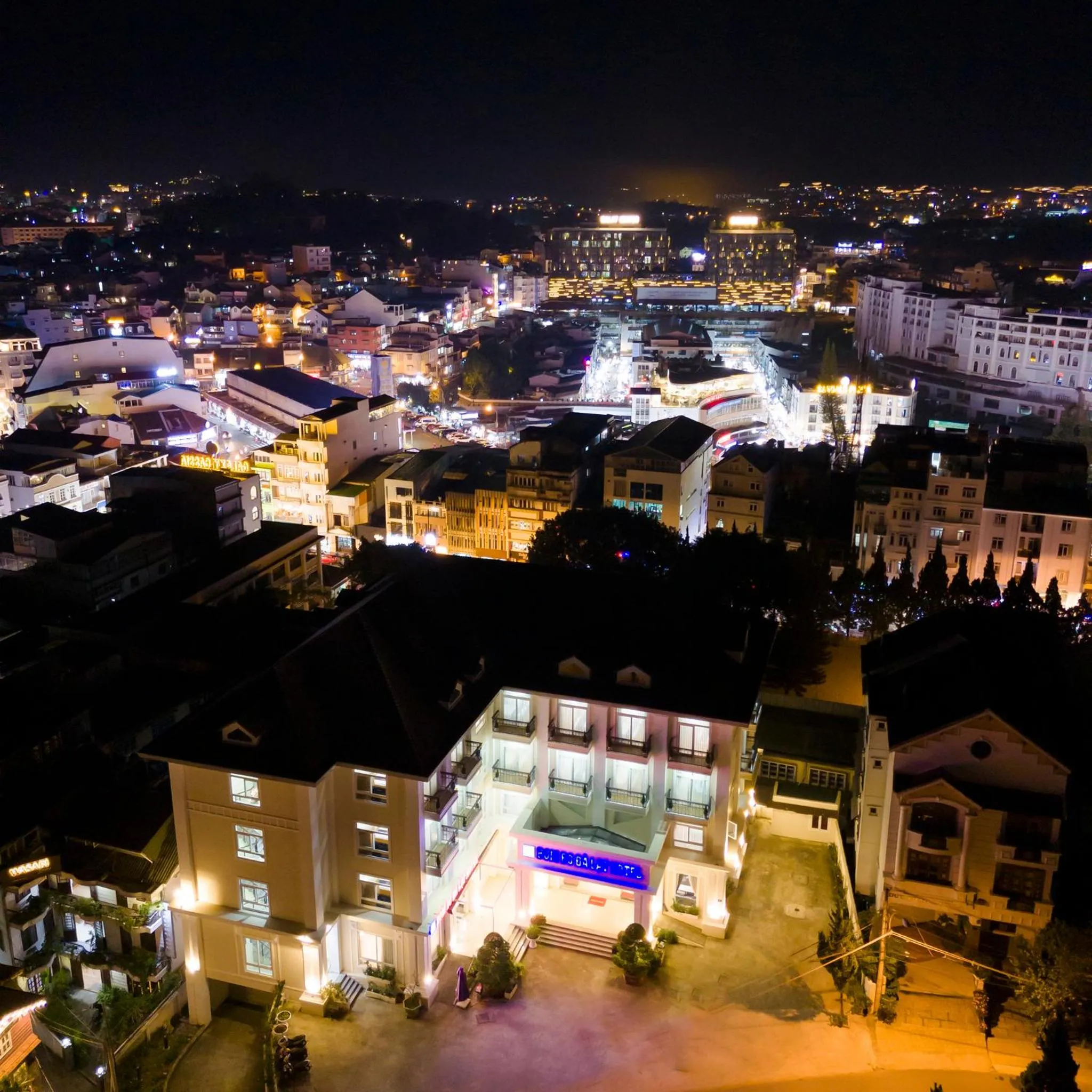 Property building in Bombo DaLat Hotel