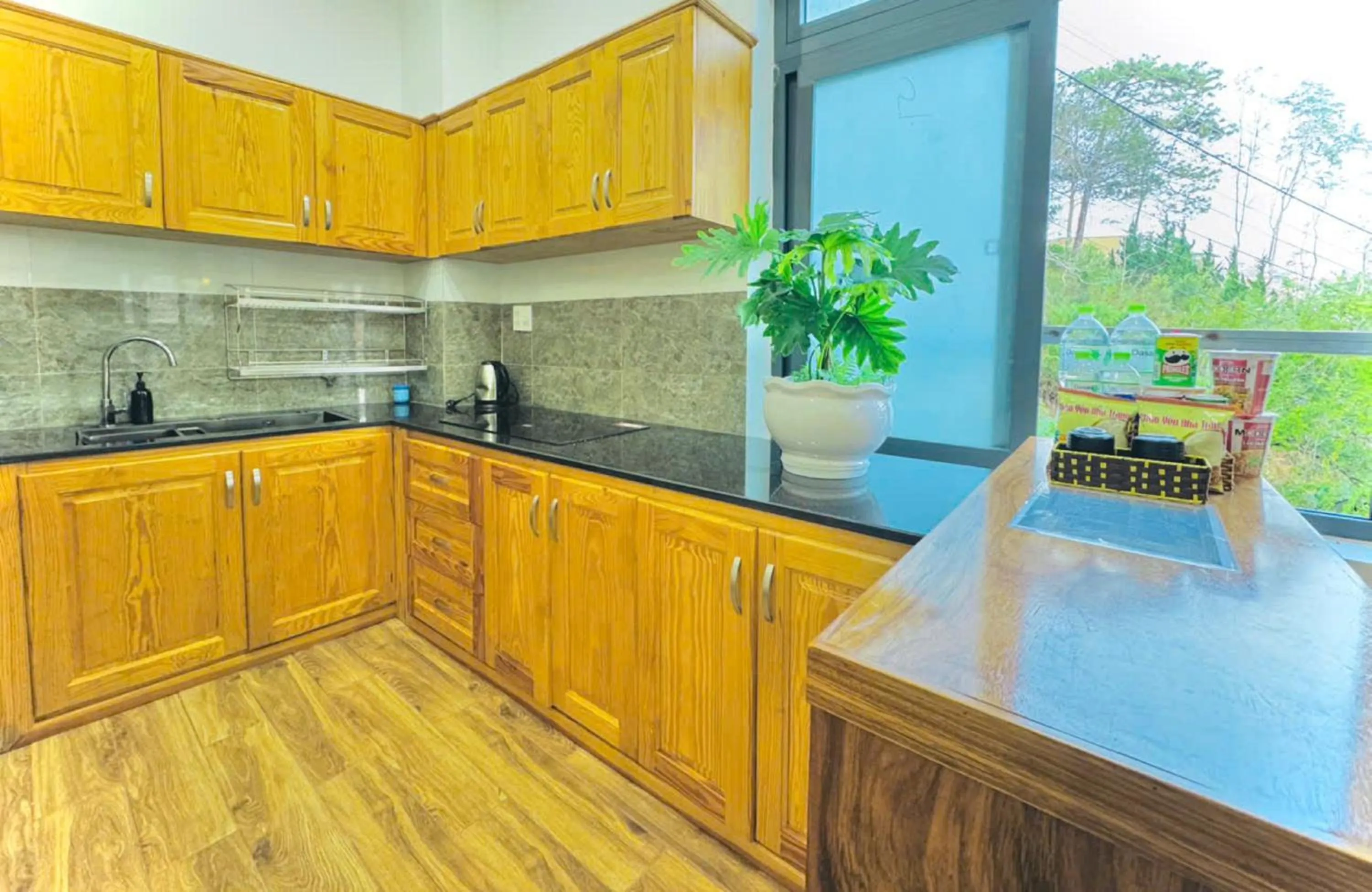 Kitchen or kitchenette in Pine Forest House Dalat