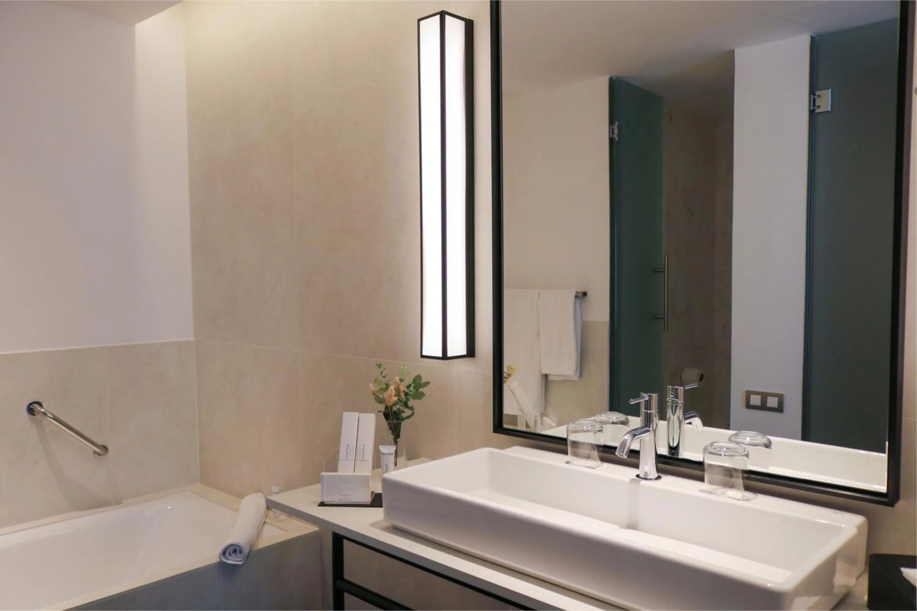 Bathroom in Hospes Palau de La Mar, Valencia, a Member of Design Hotels