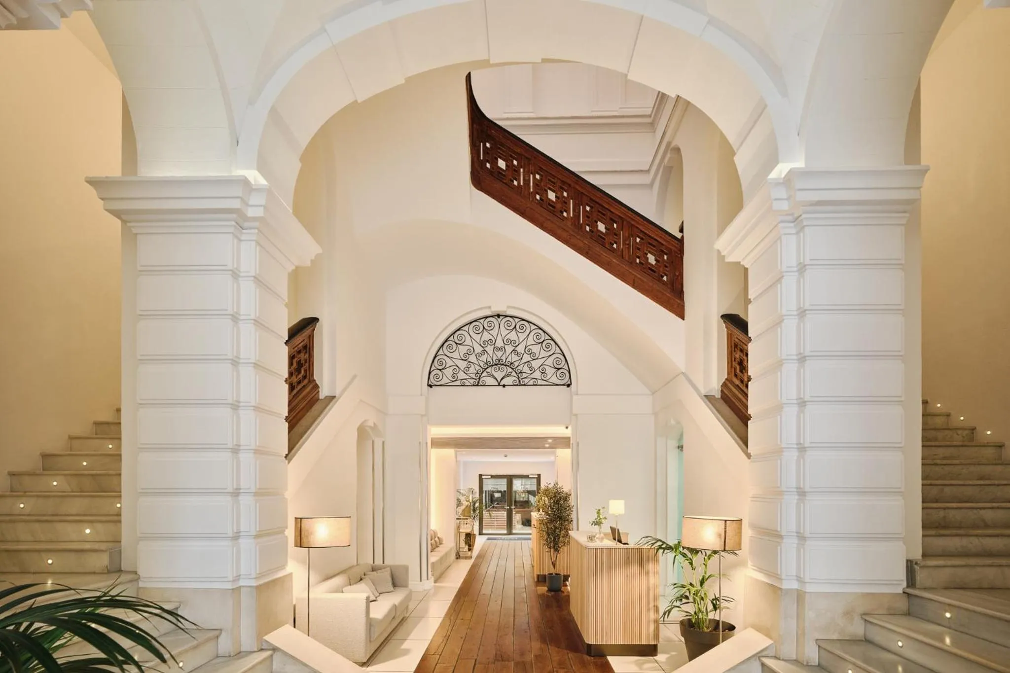 Lobby or reception in Hospes Palau de La Mar, Valencia, a Member of Design Hotels