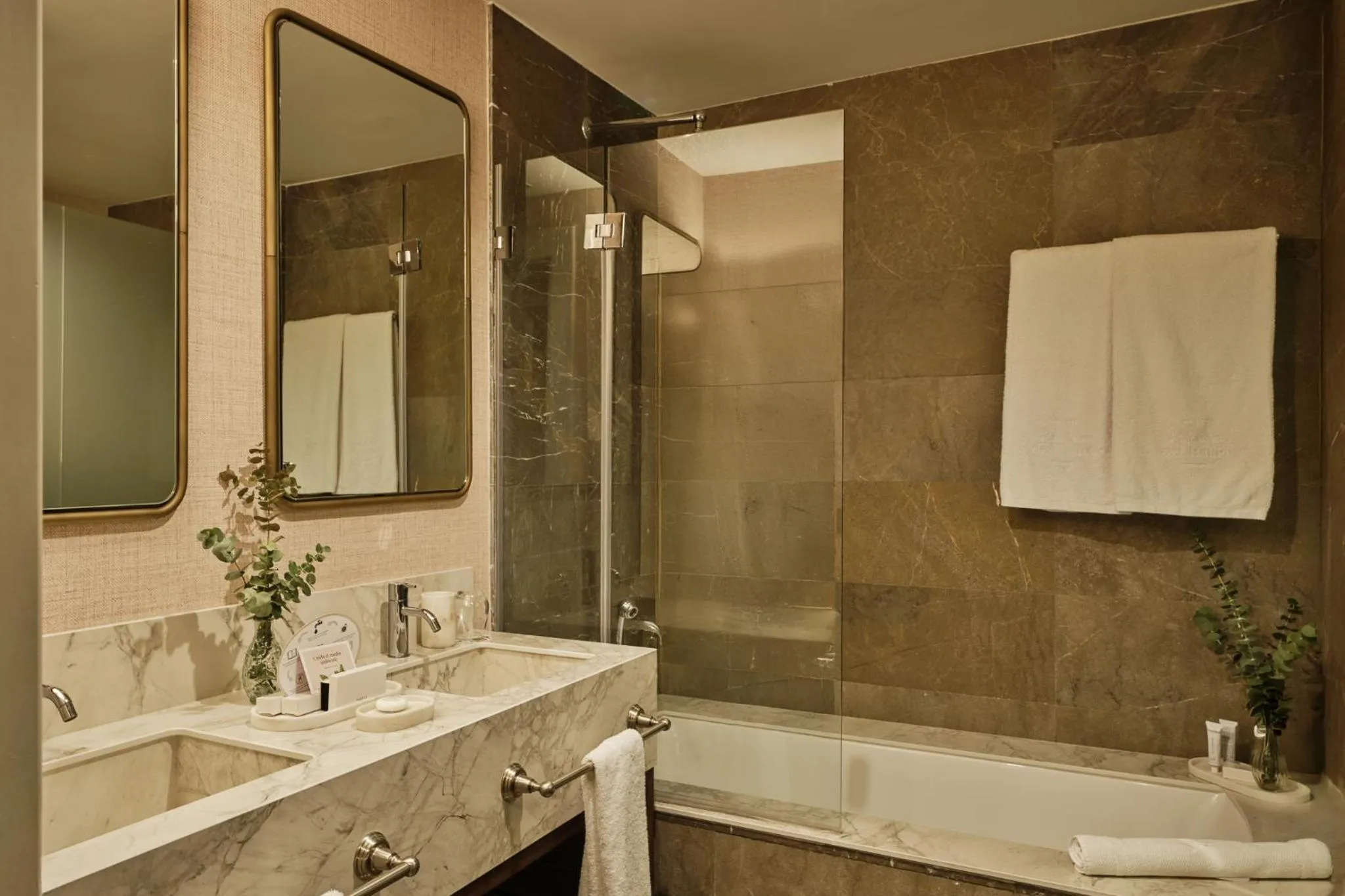 Bathroom in Hospes Palacio del Bailio, a Member of Design Hotels