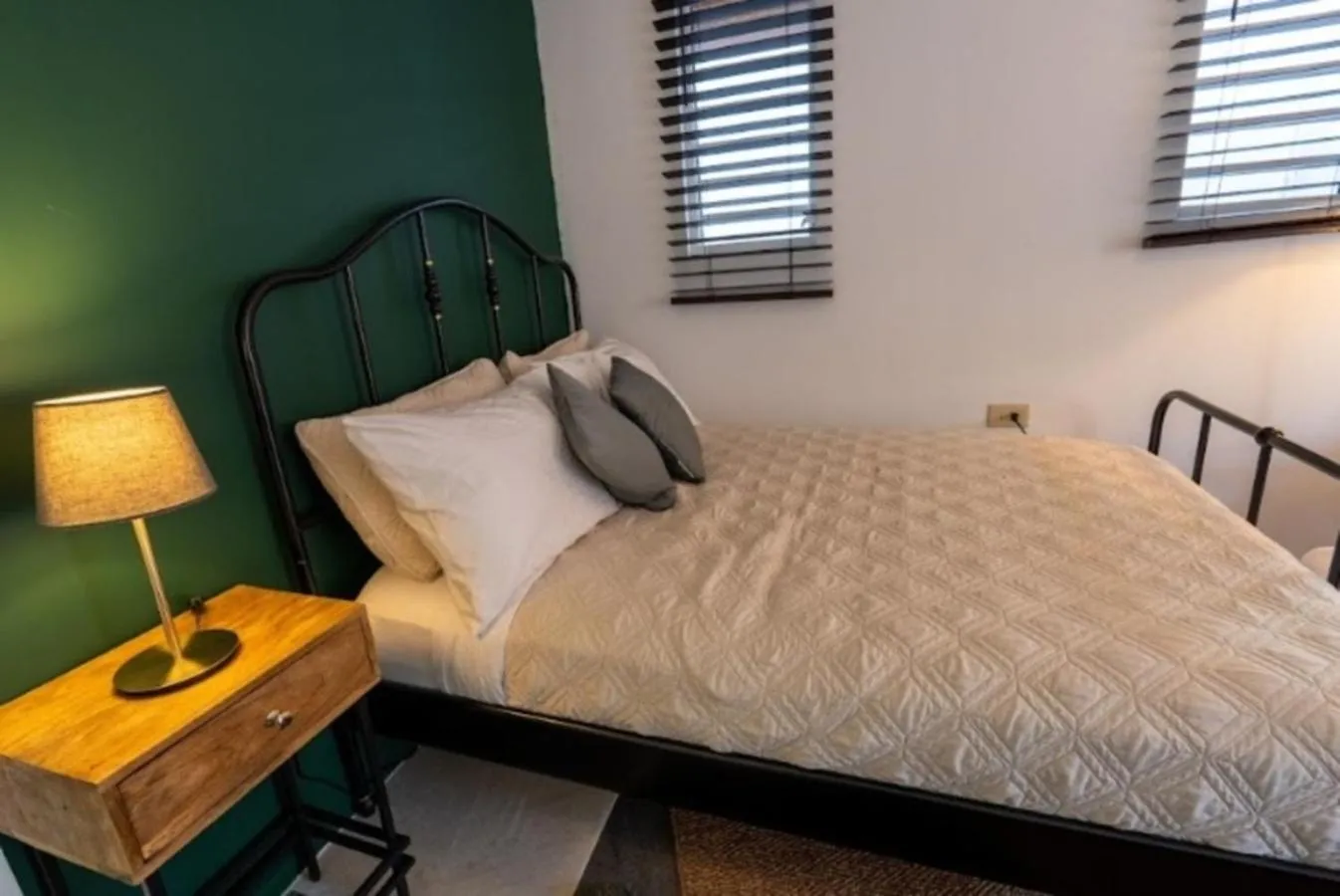 Bed in El Flamingo Beach Club