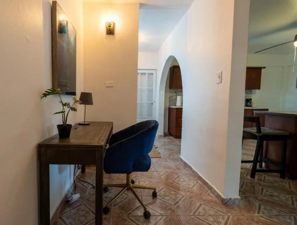 El Flamingo Beach Club