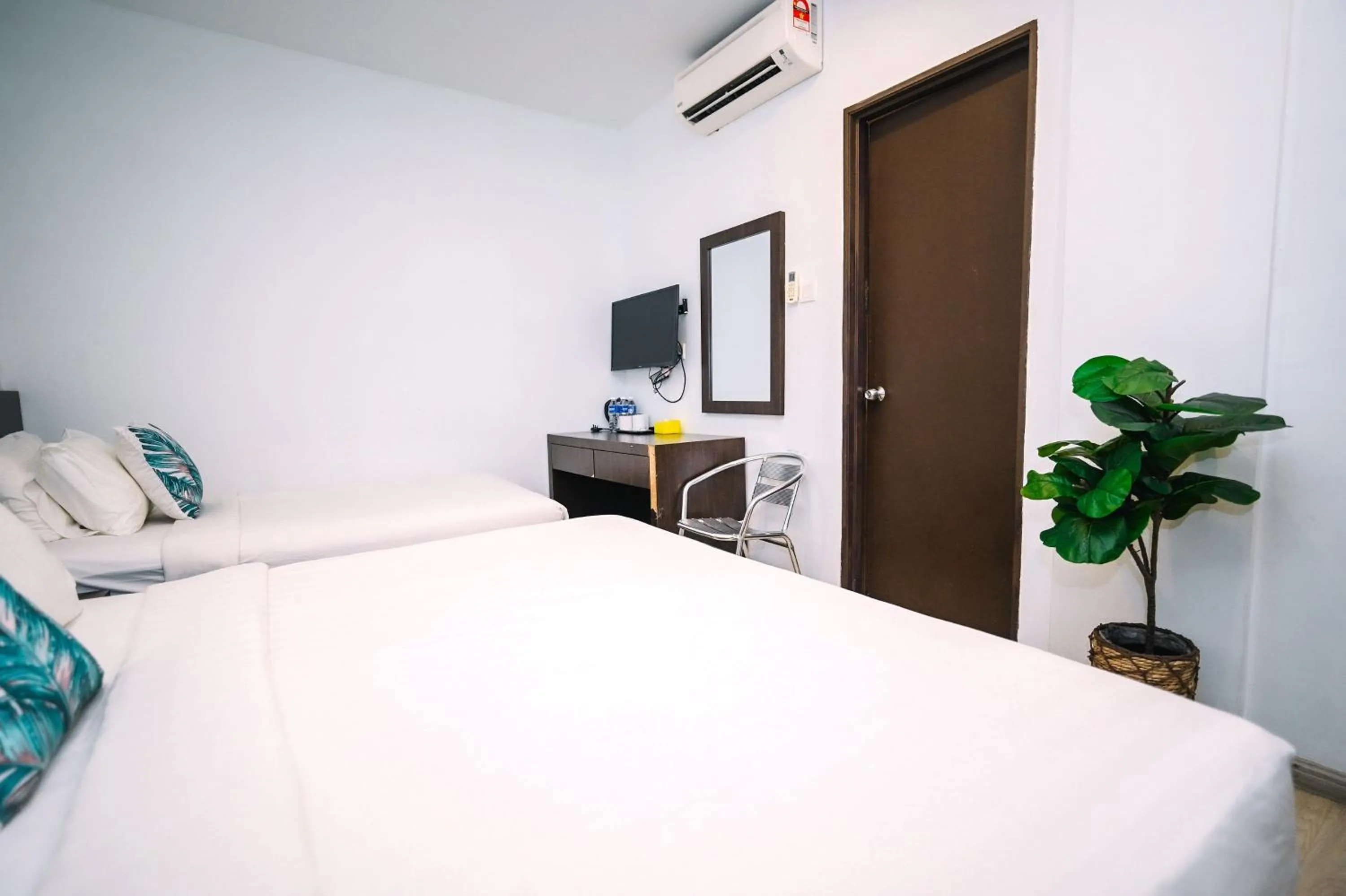 Bed in Swing & Pillows - Dataran Merdeka Kuala Lumpur