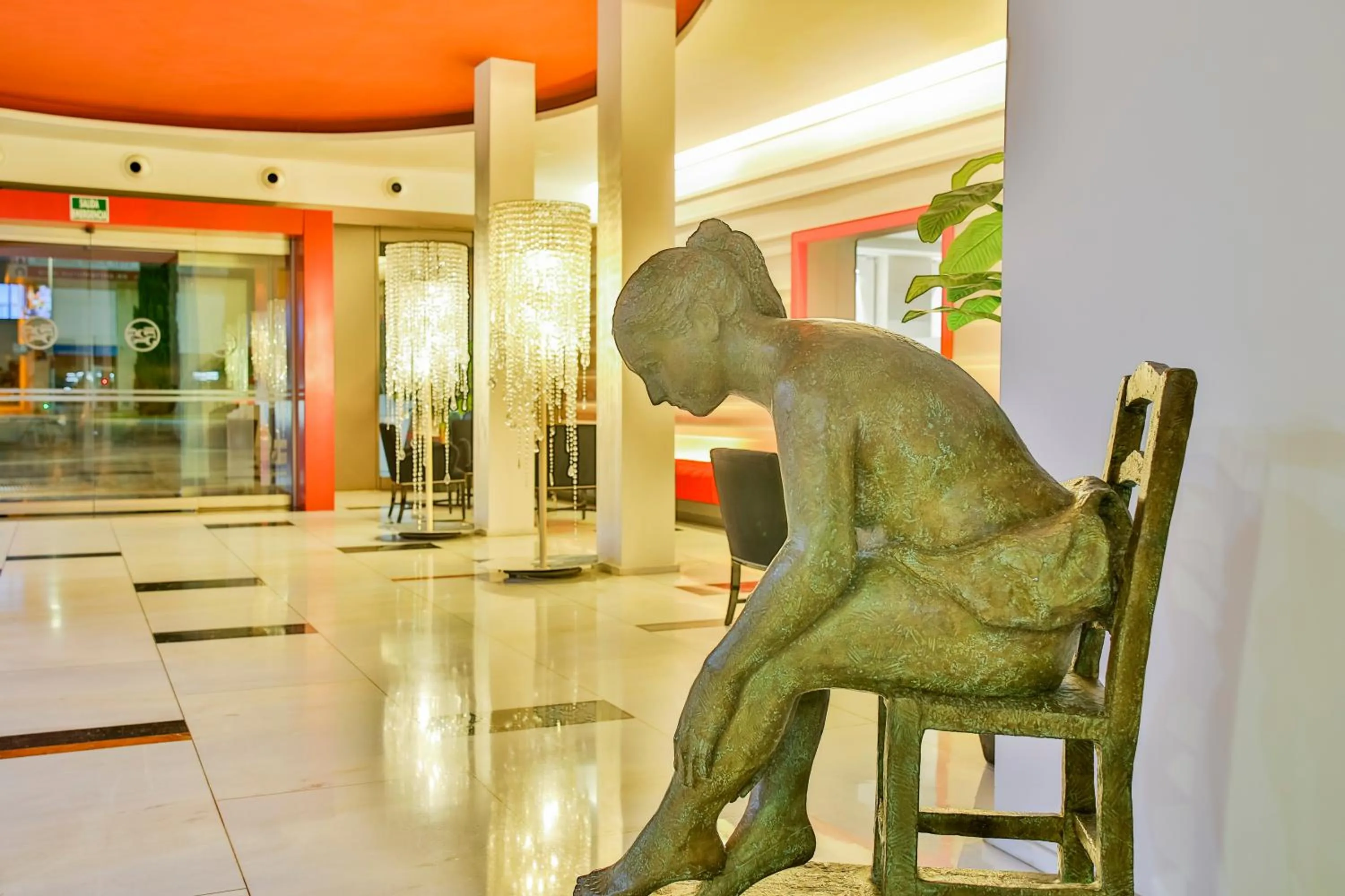 Lobby or reception in Hotel 525