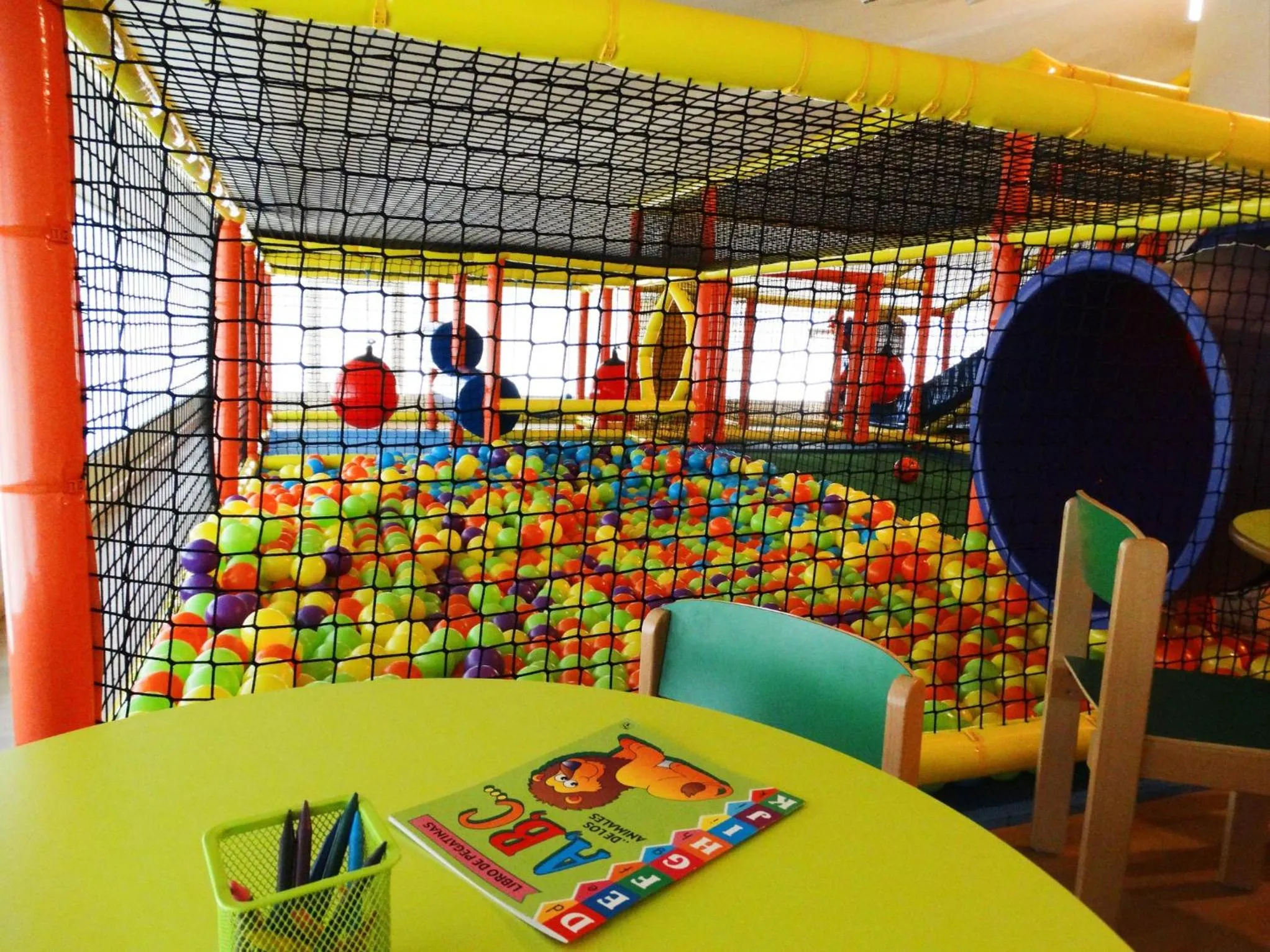 Activities in Hotel 525