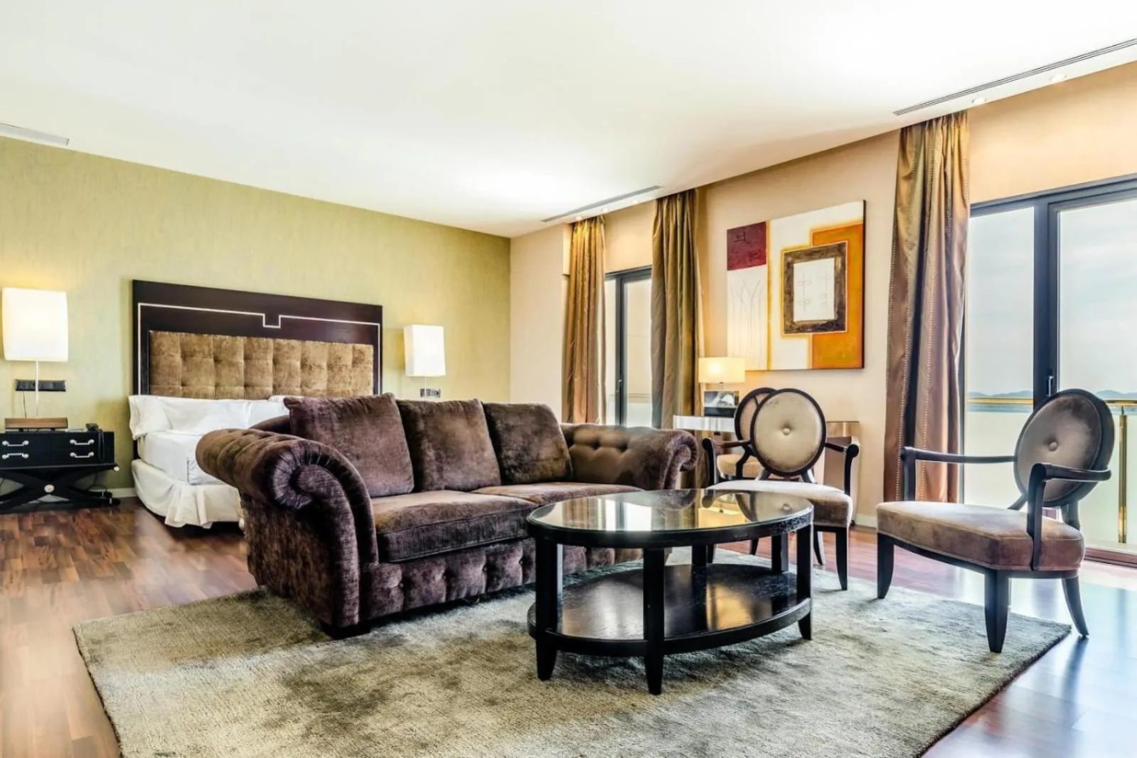 Bedroom in Hotel 525