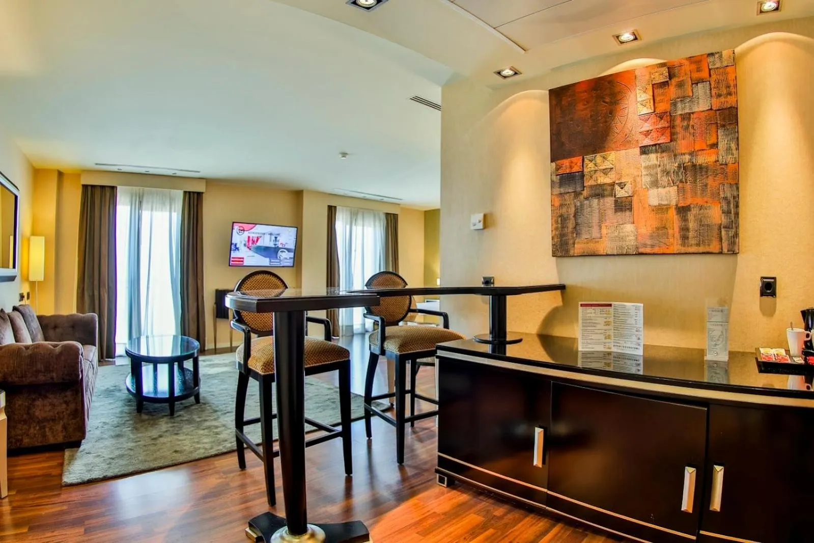 Seating area in Hotel 525