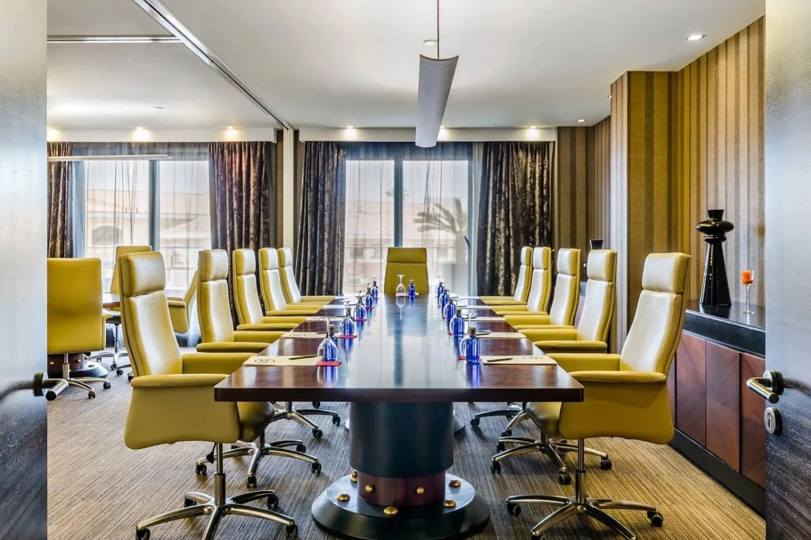 Meeting/conference room in Hotel 525
