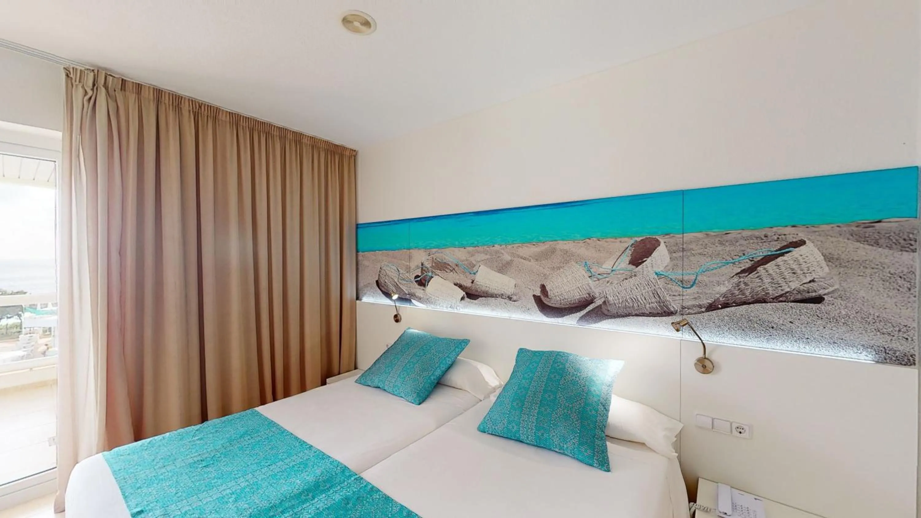 Bedroom, Bed in Aparthotel Tropic Garden