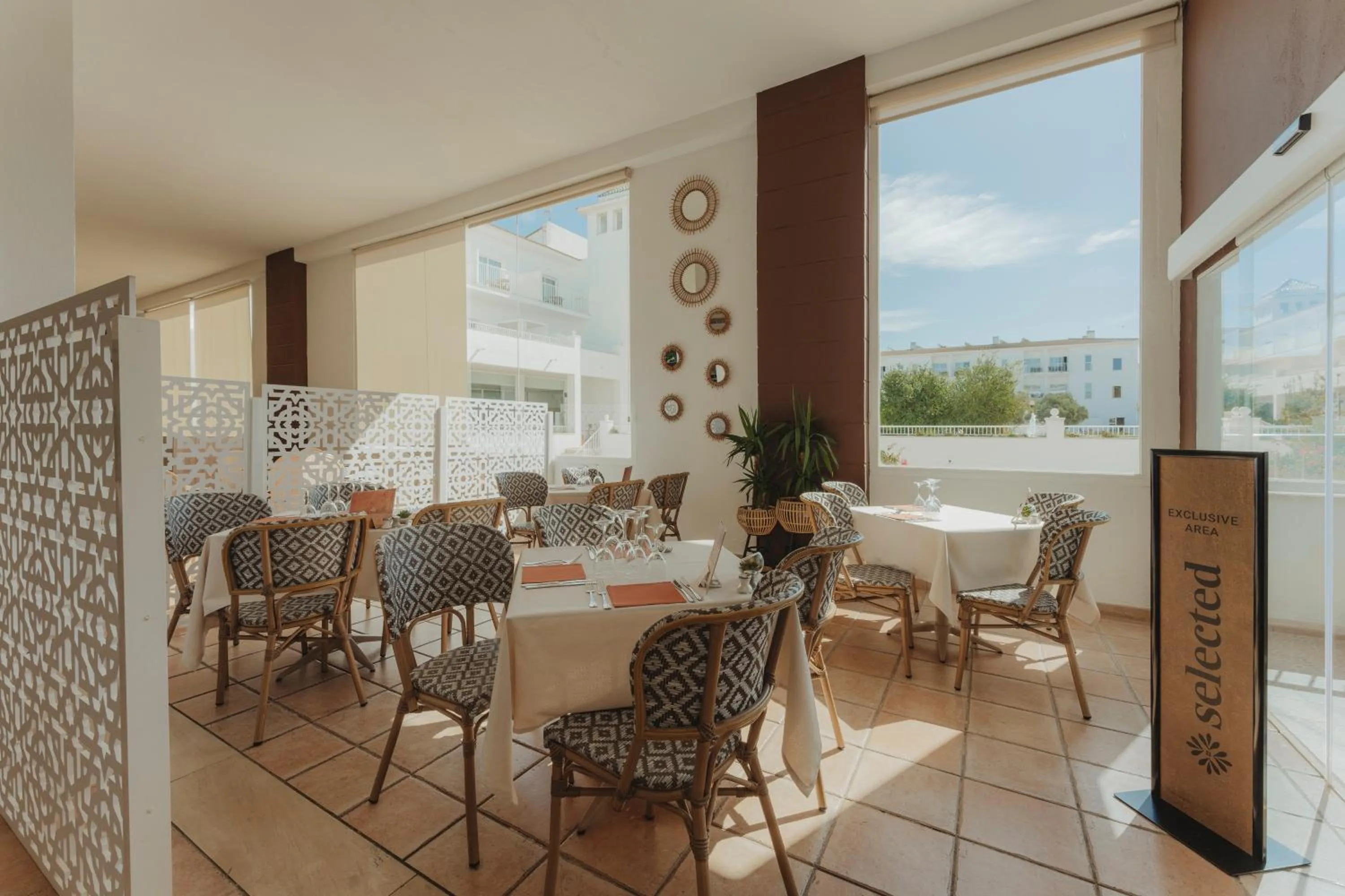 Restaurant/places to eat in Garden Playanatural - Adults Only