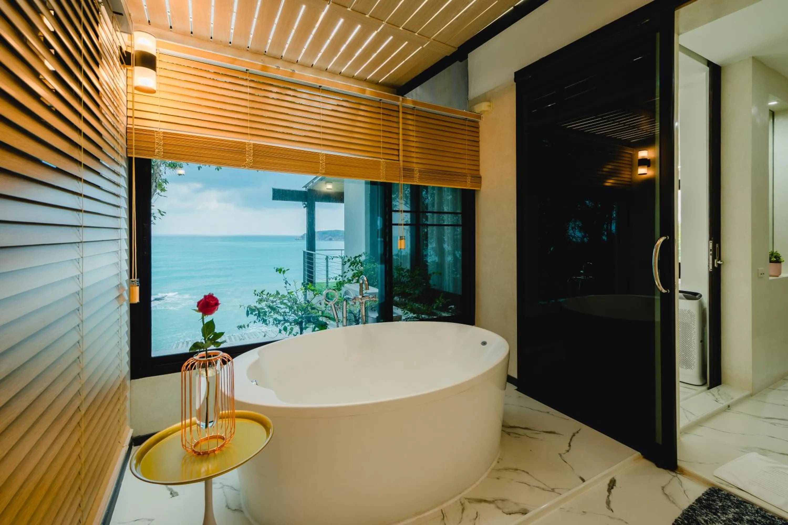 Shower in Bluemango Pool Villa & Resort Koh Samui