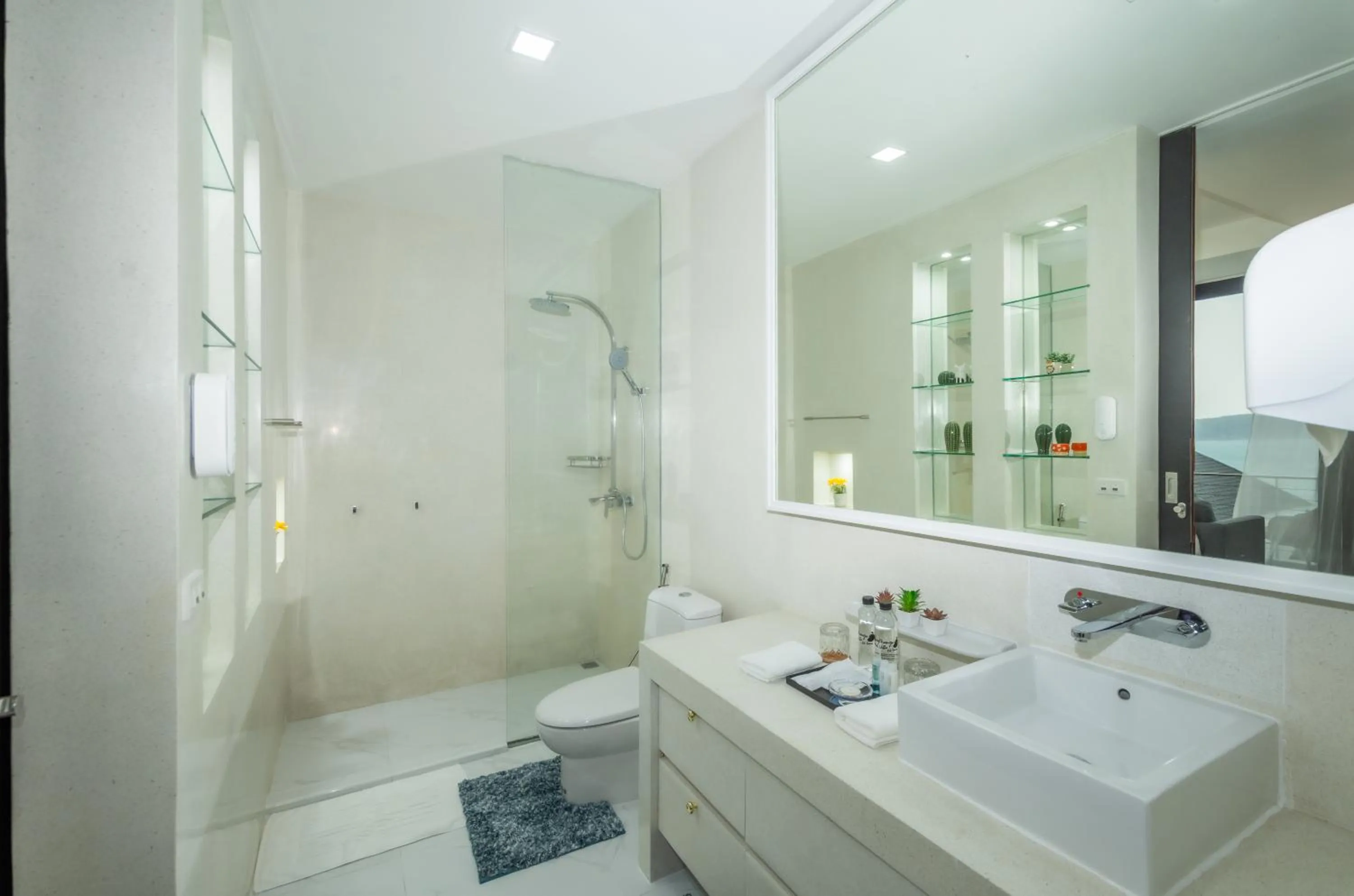 Shower in Bluemango Pool Villa & Resort Koh Samui