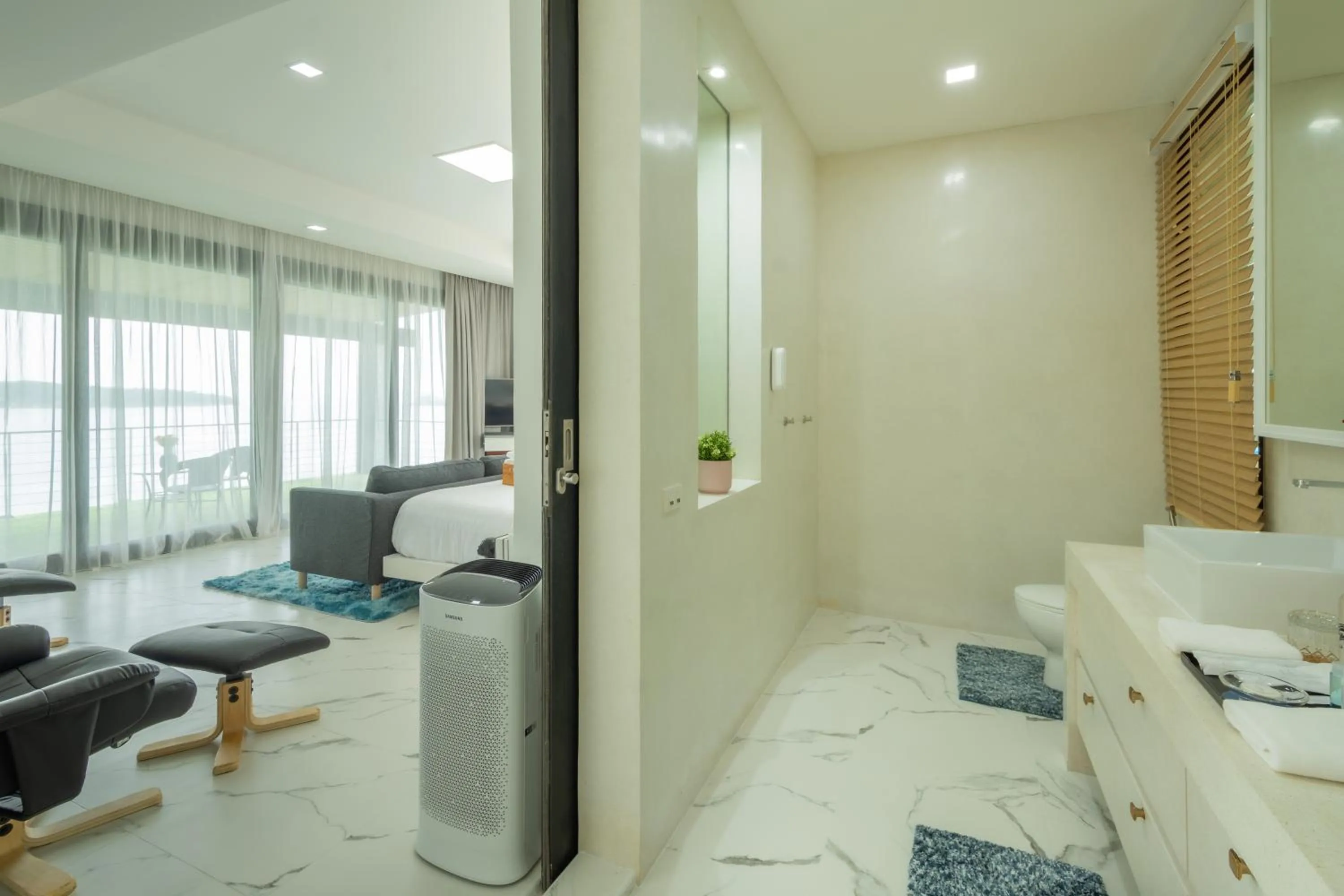 Bathroom, Bed in Bluemango Pool Villa & Resort Koh Samui