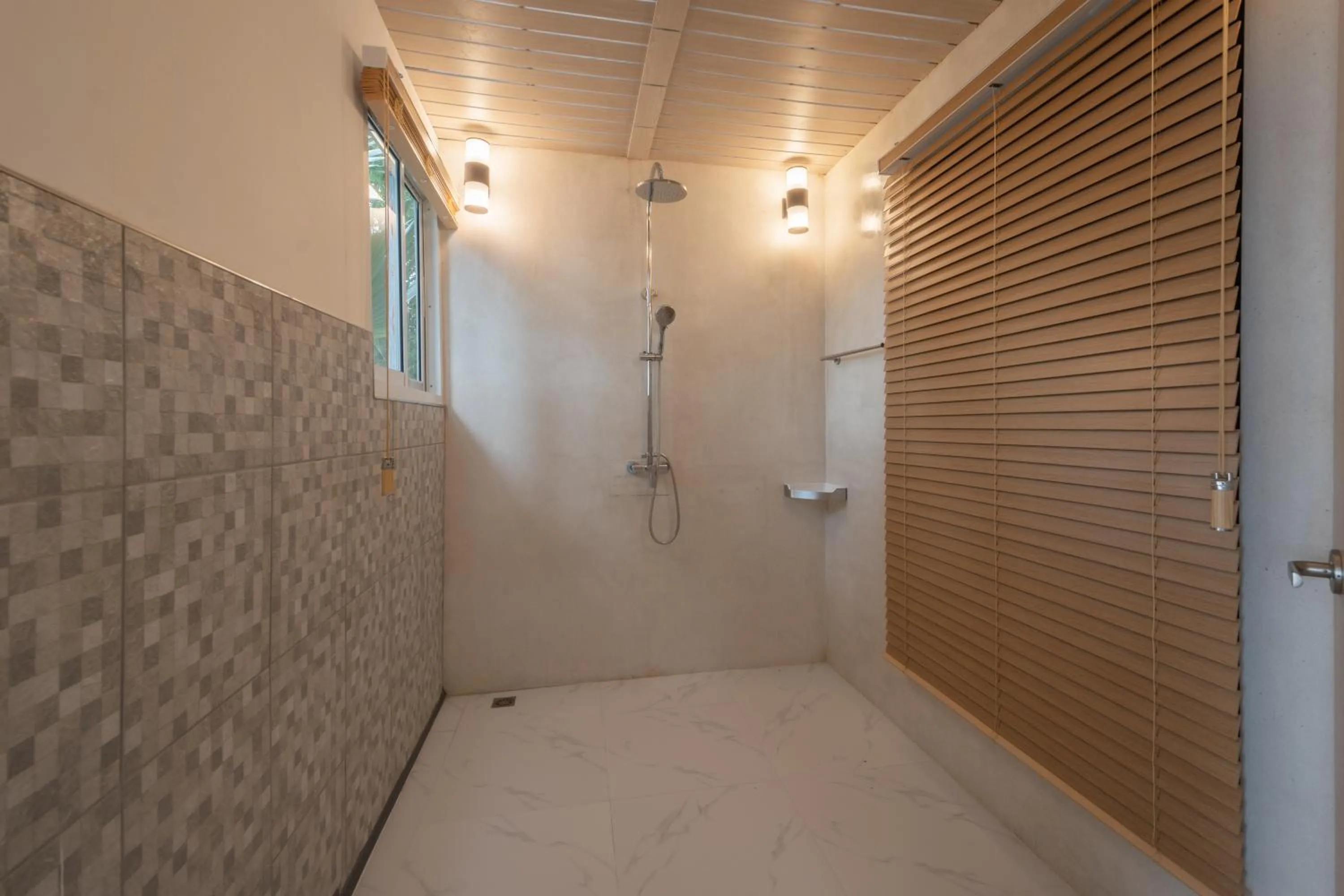 Shower in Bluemango Pool Villa & Resort Koh Samui