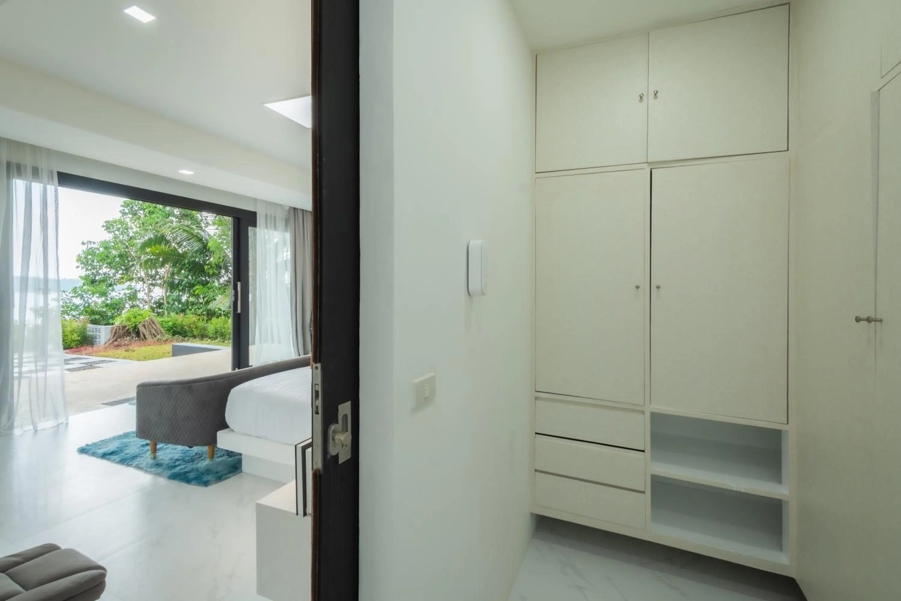 wardrobe in Bluemango Pool Villa & Resort Koh Samui