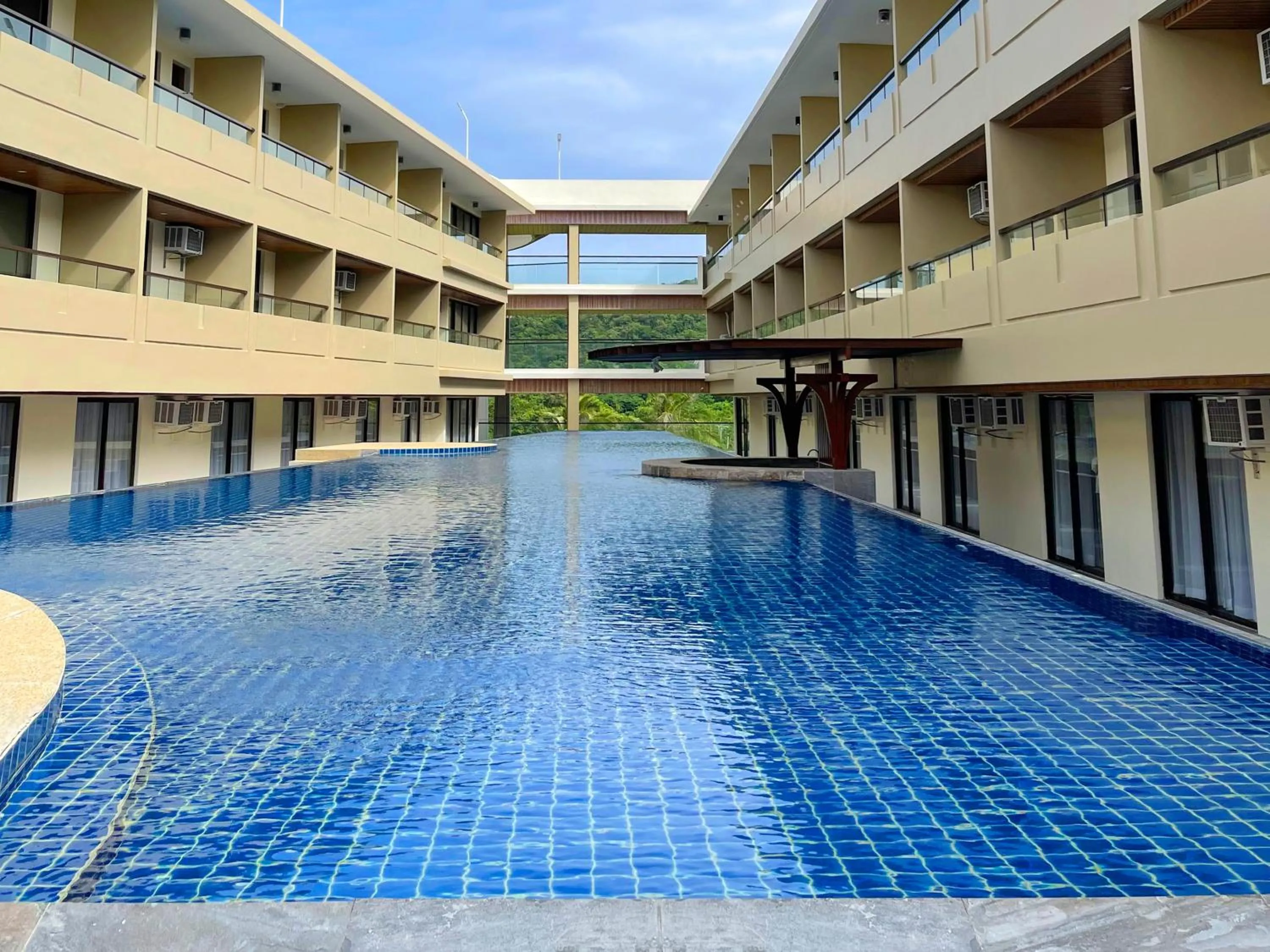 Swimming pool in Canyon Hotels & Resorts Boracay