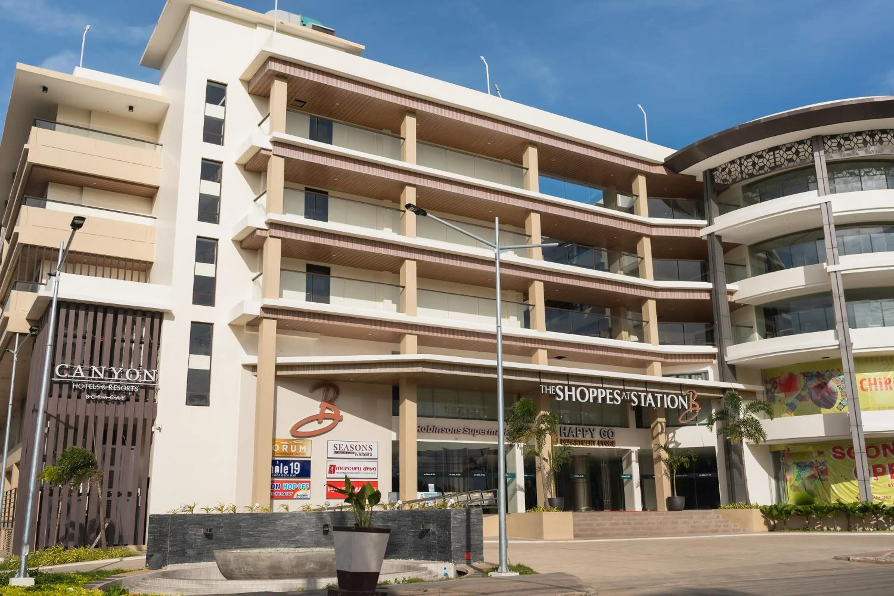 Property building in Canyon Hotels & Resorts Boracay