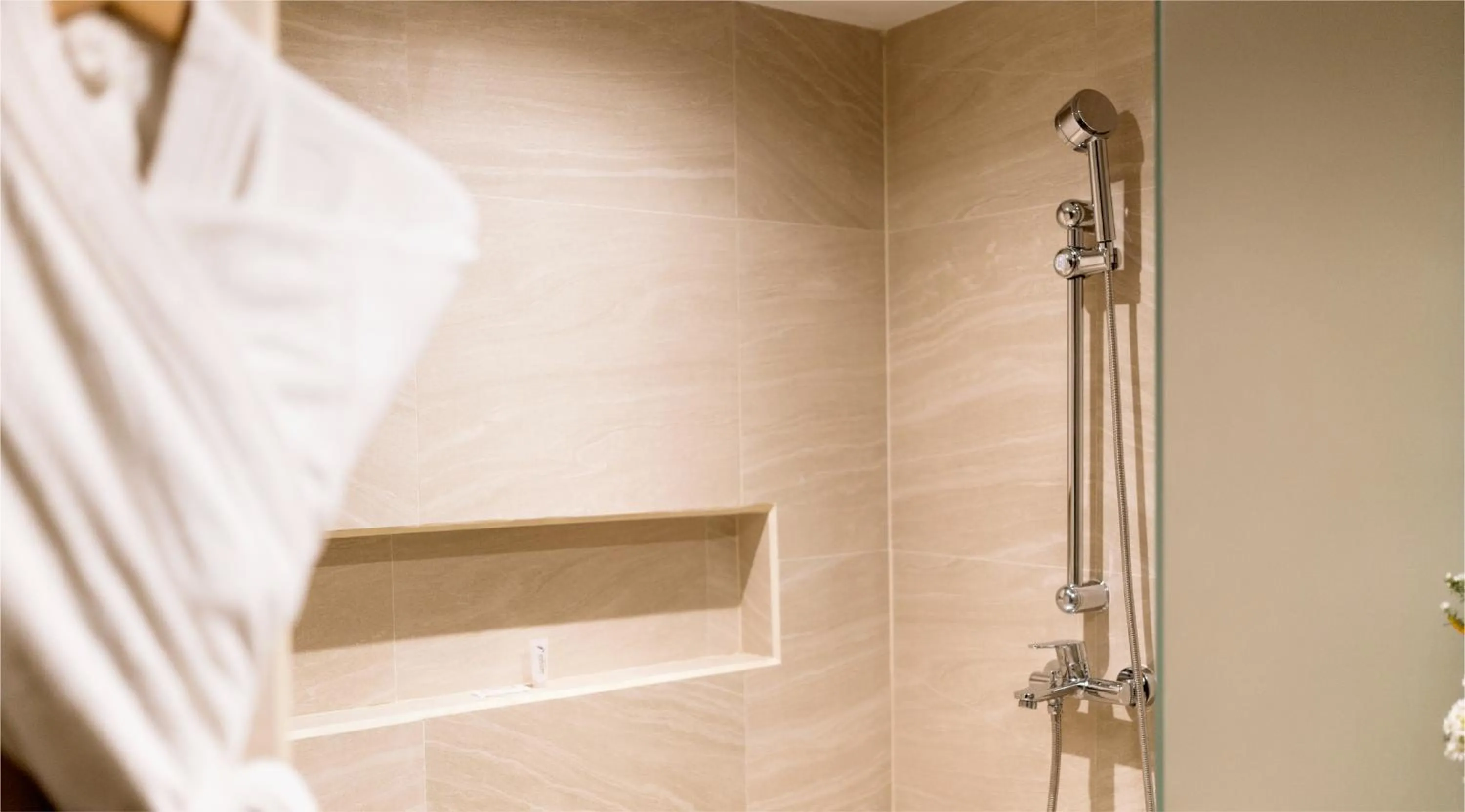 Bathroom in Canyon Hotels & Resorts Boracay