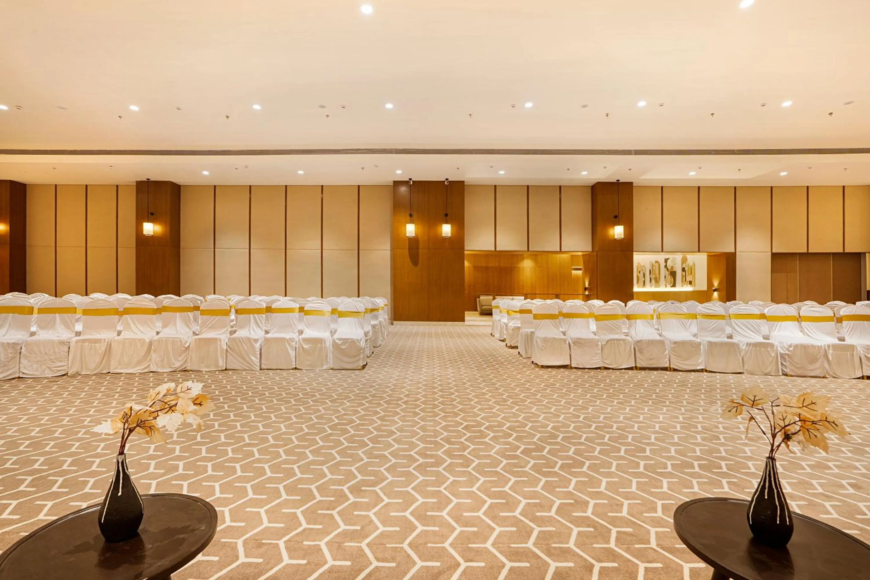 Sunday Hotel by CheckIn Vadodara