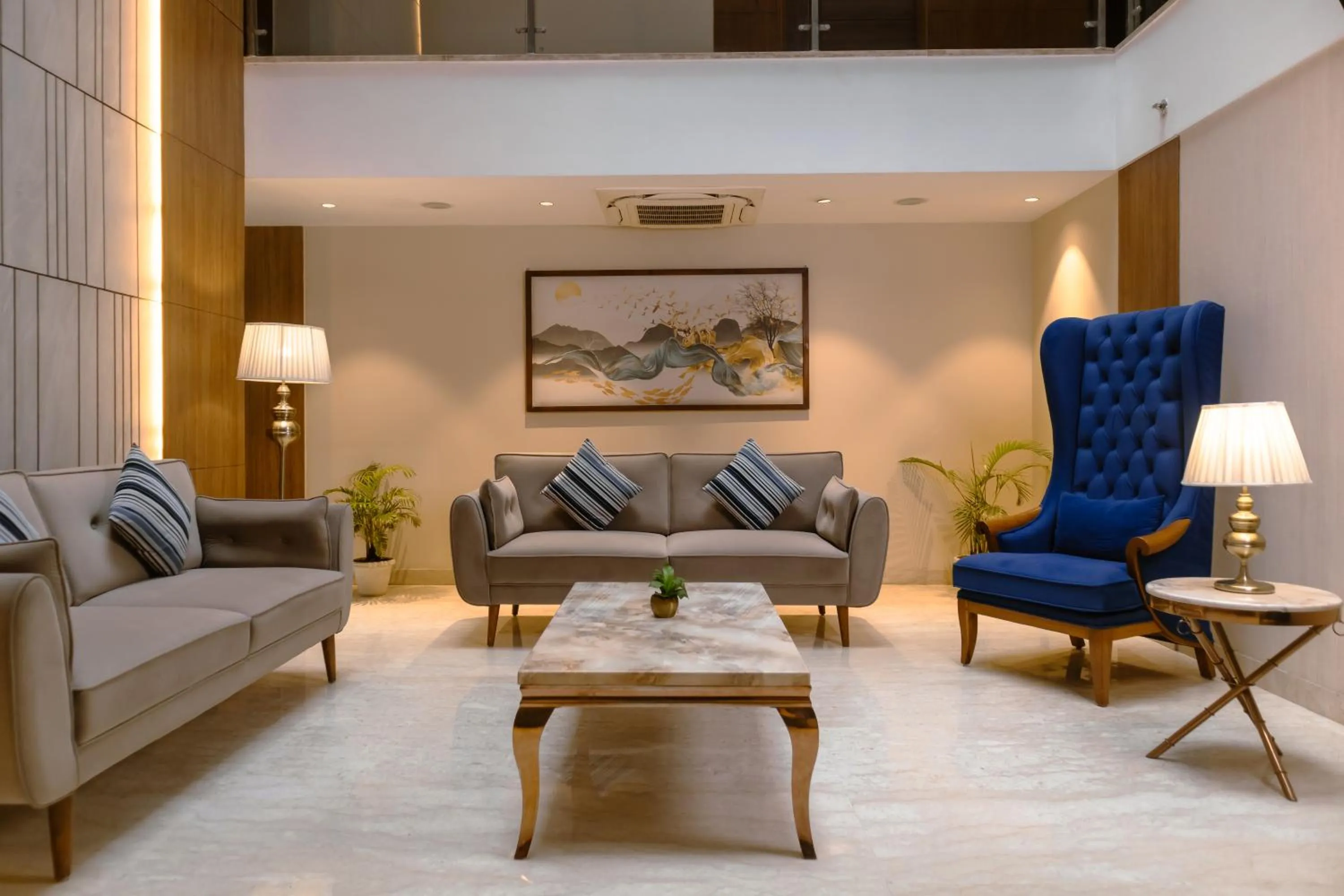 Lobby or reception in Udman Hotel Gurugram