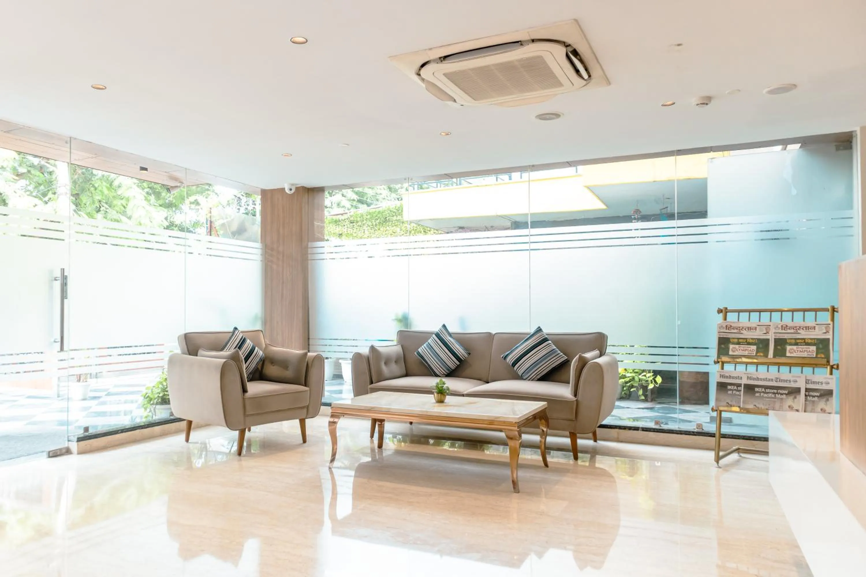 Lobby or reception in Udman Hotel Gurugram