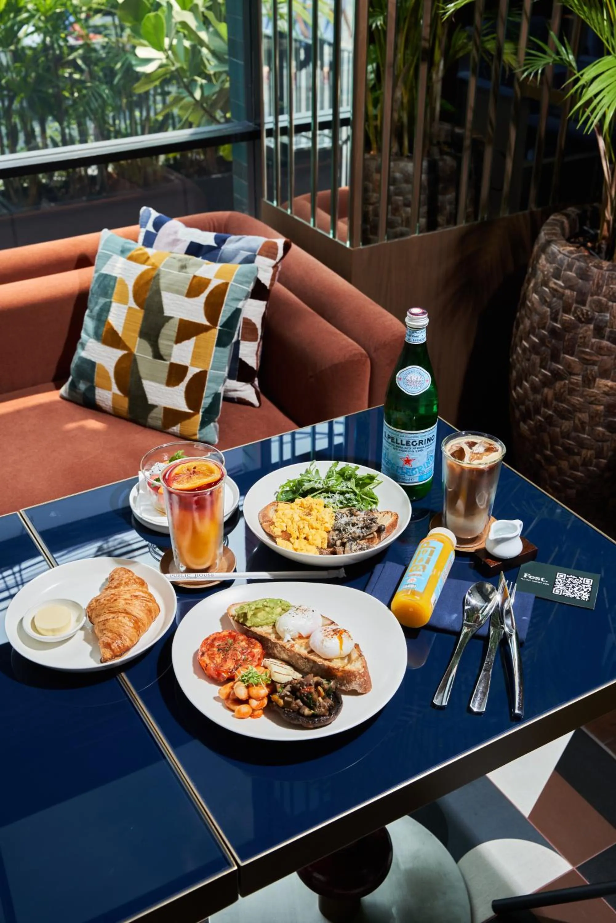 Breakfast in Public House Bangkok, a Member of Design Hotels