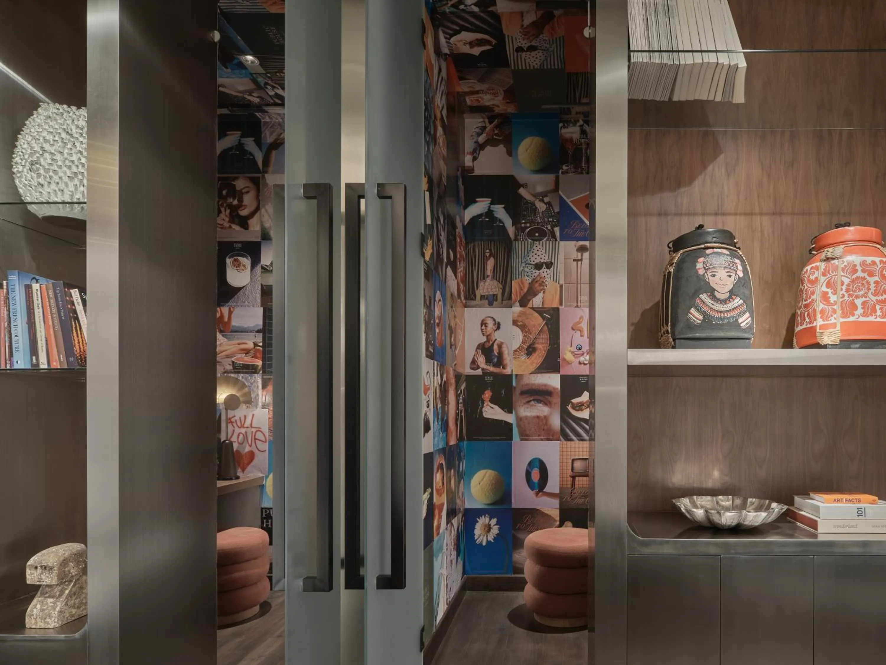 Meeting/conference room in Public House Bangkok, a Member of Design Hotels