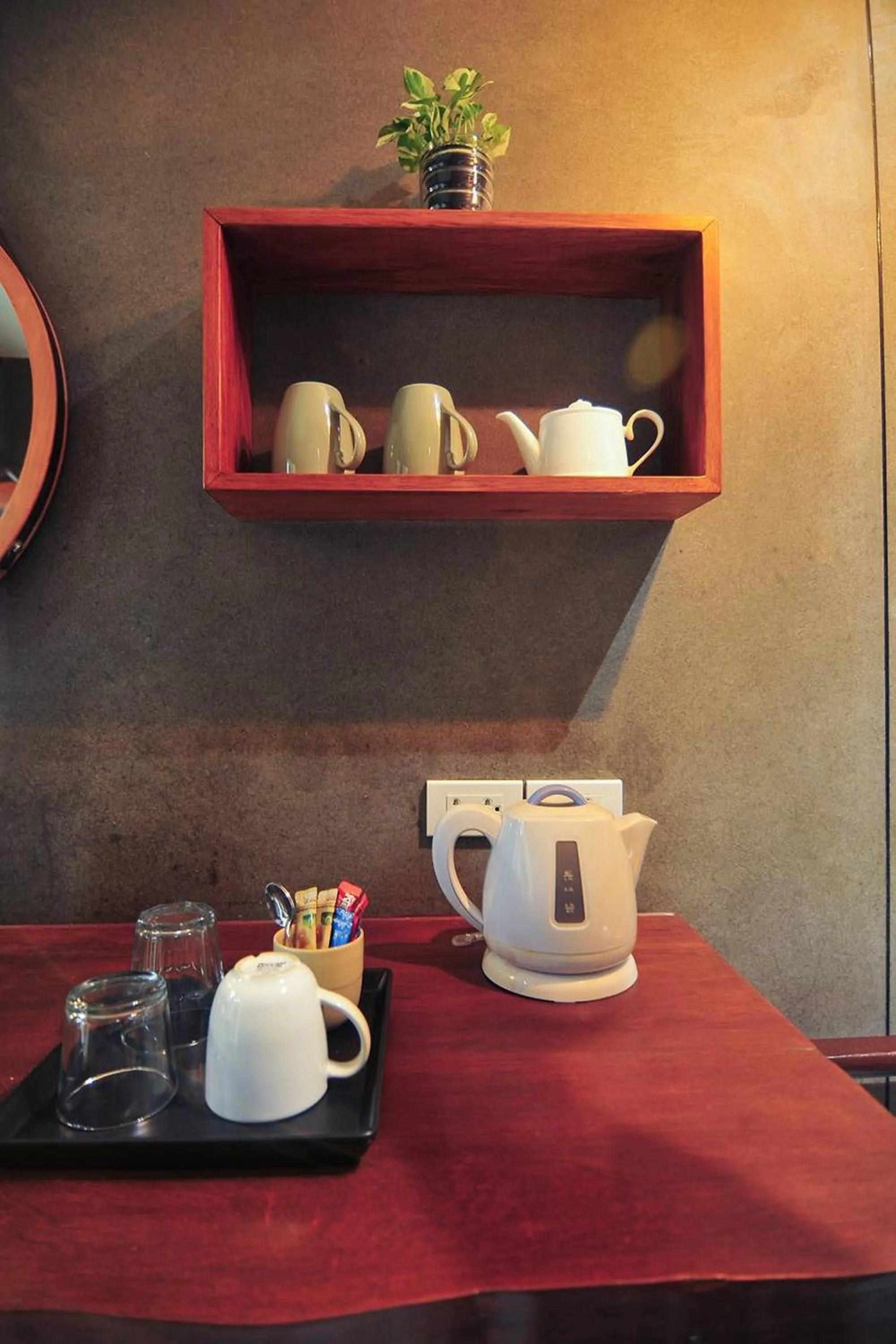 Coffee/tea facilities in Koh Kwang Beach Resort