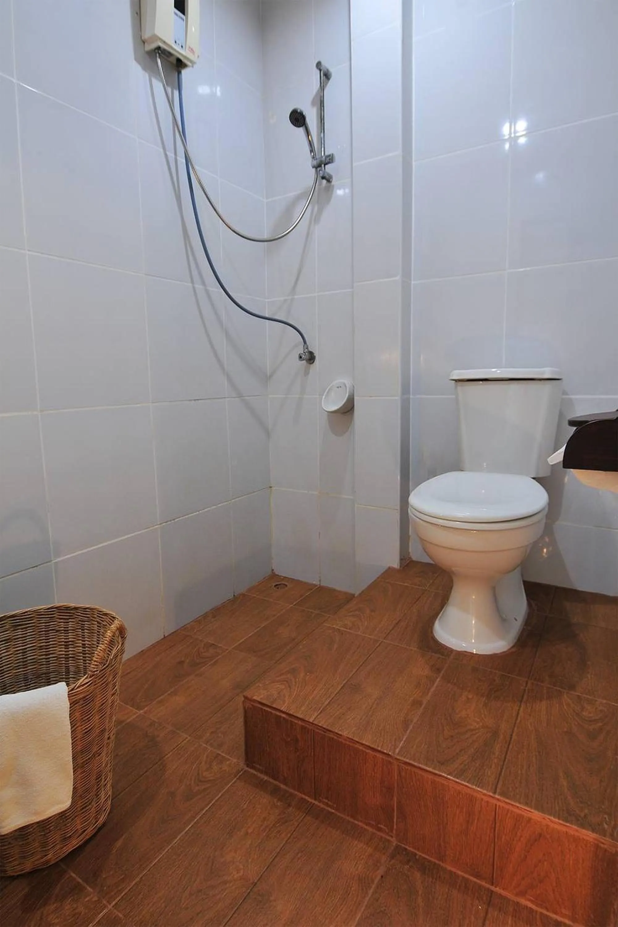 Bathroom in Koh Kwang Beach Resort