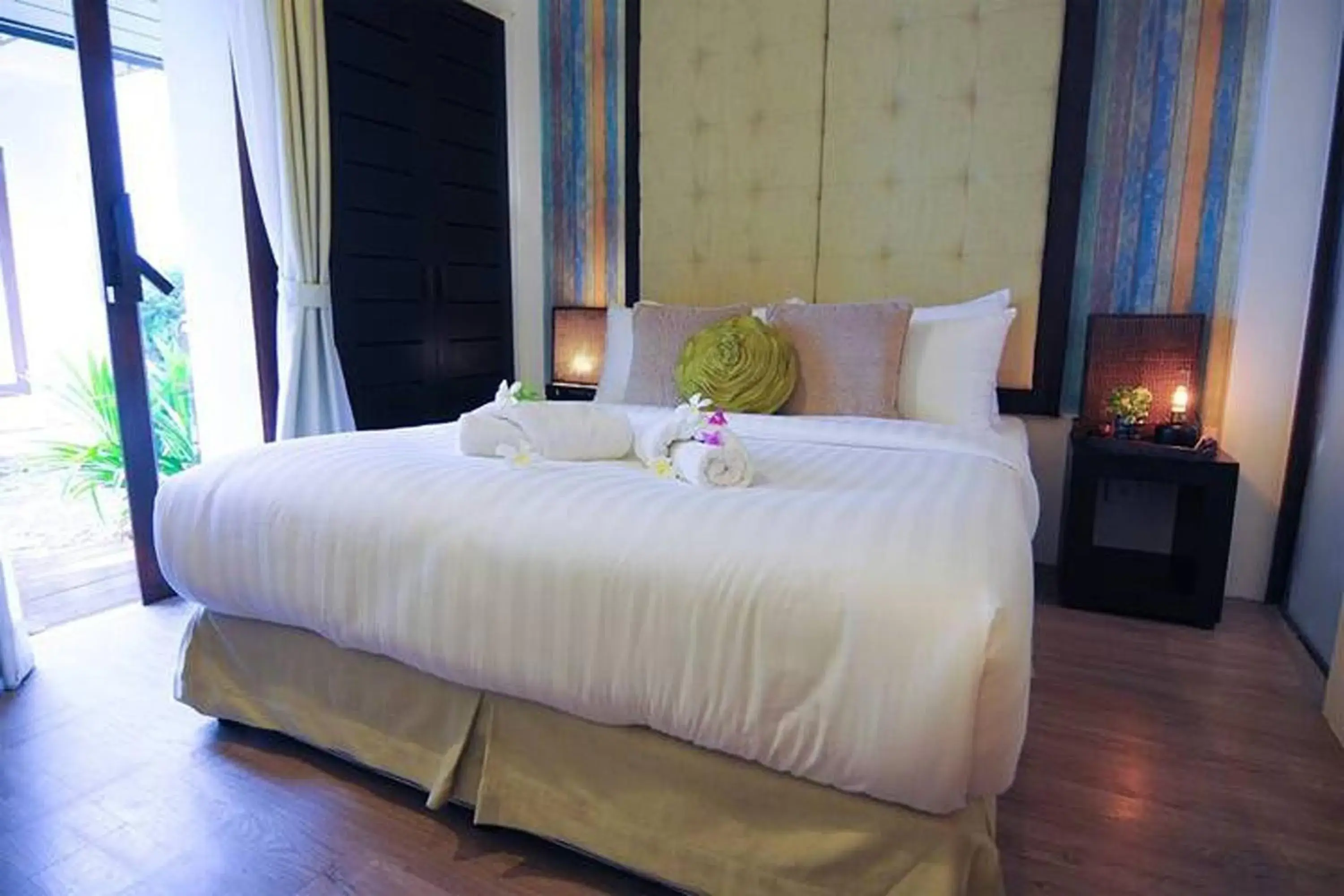 Standard Double Room in Koh Kwang Beach Resort Standard Double Room in Koh Kwang Beach Resort