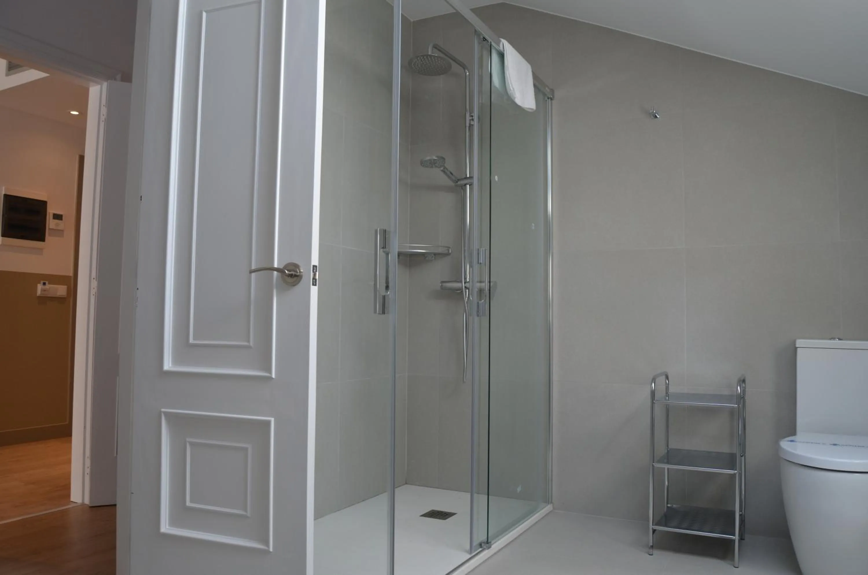 Shower in Hotel Airiños 3*