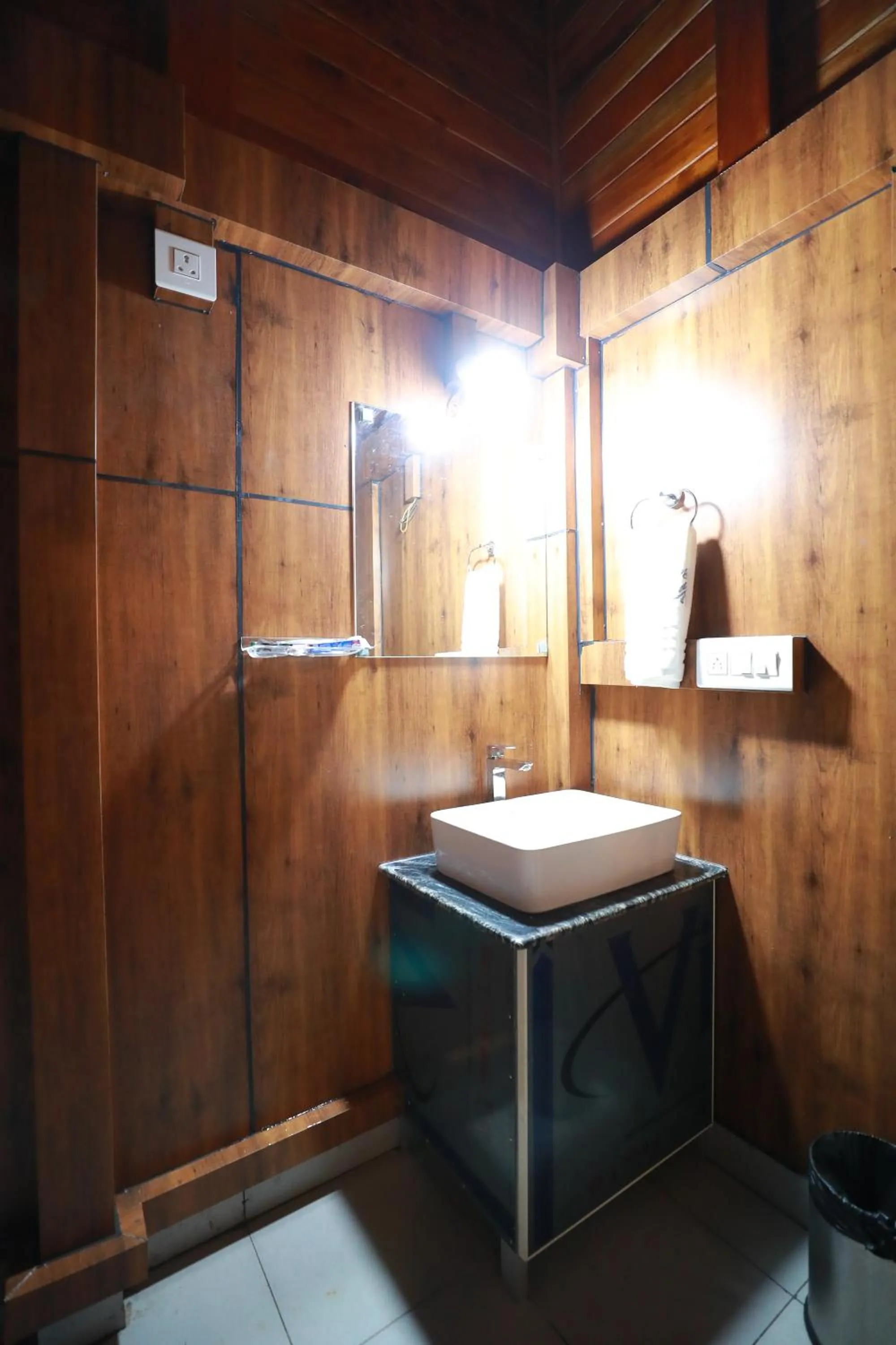 Bathroom in Coorg Coffee Bean Resort Madikeri