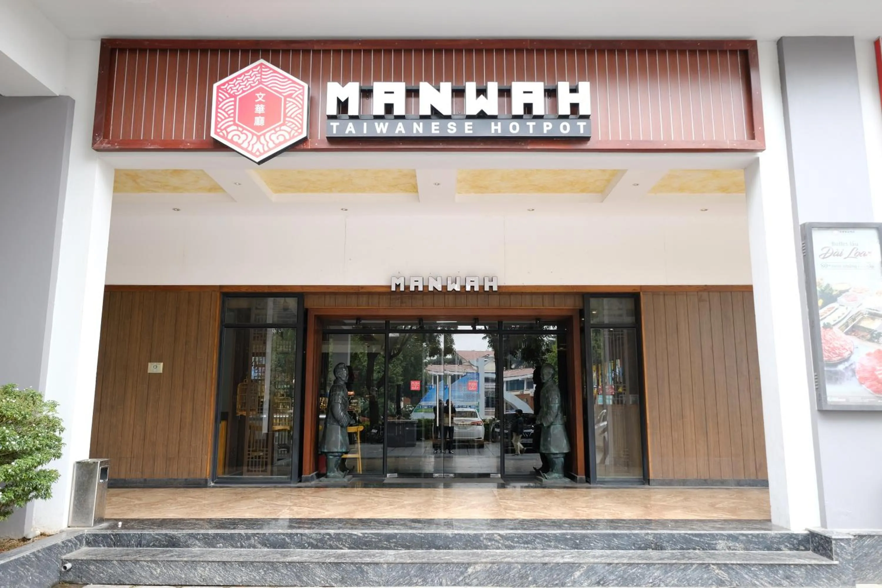 Restaurant/places to eat in Viet Long Complex Residence