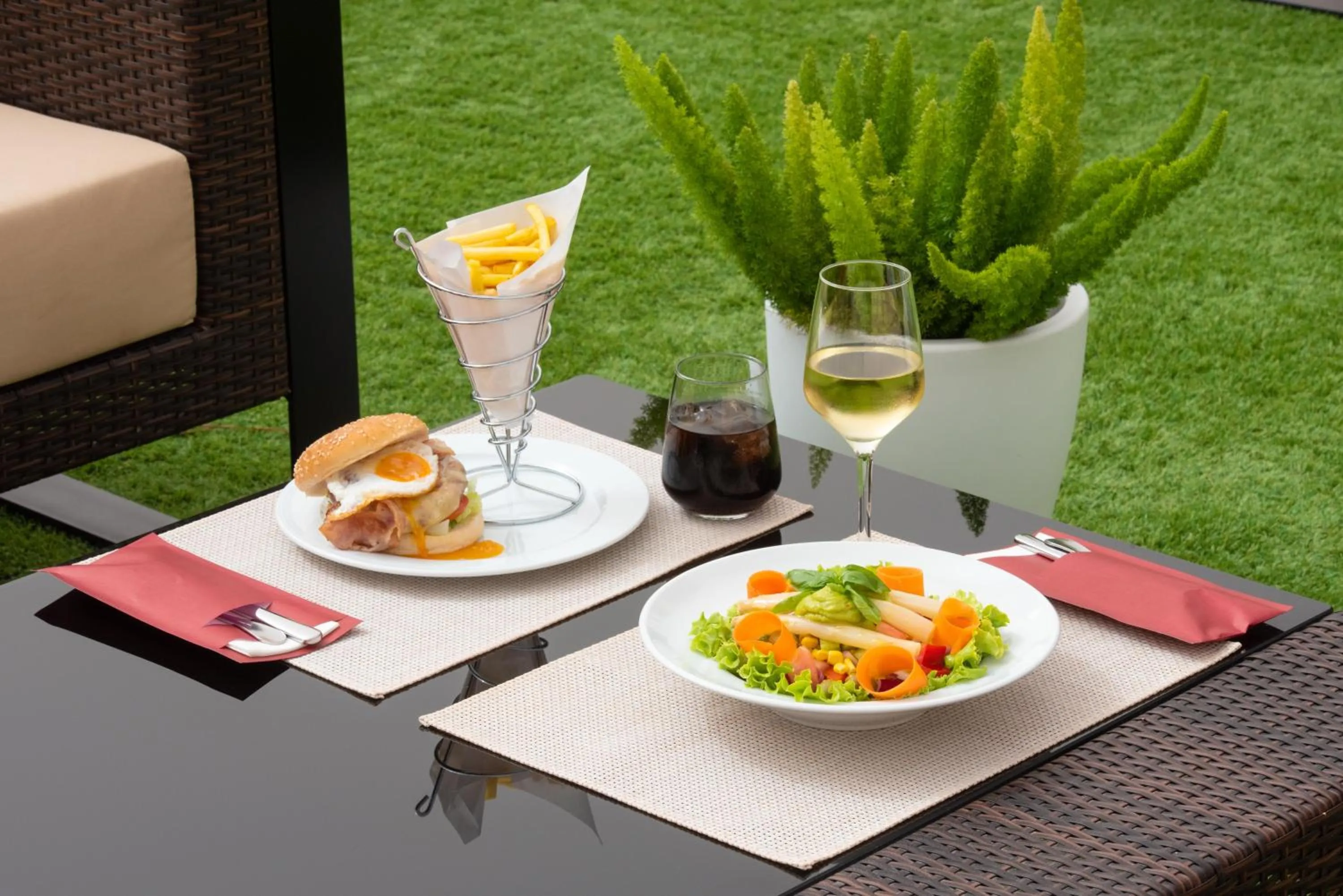 Restaurant/places to eat in GF Fañabe