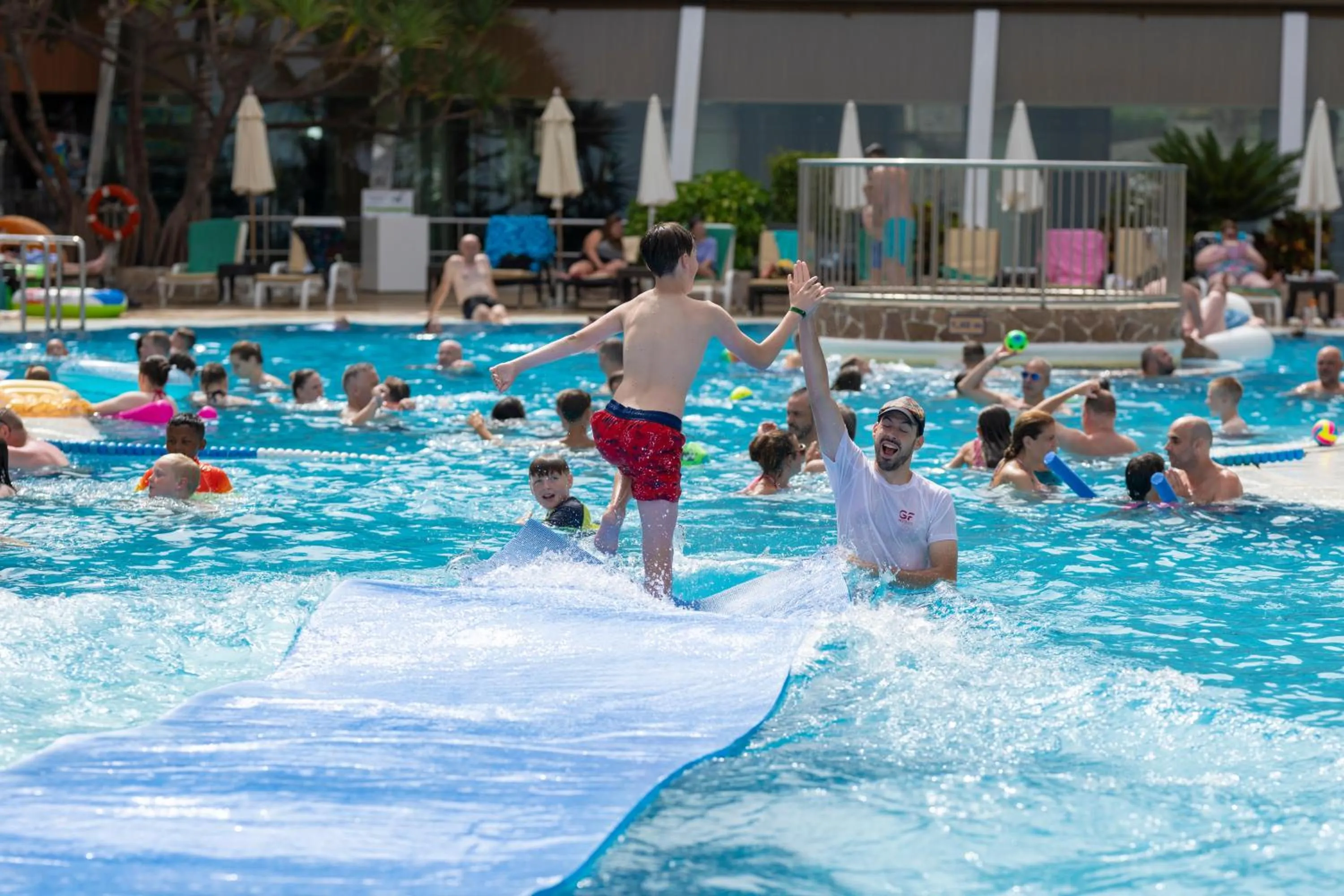 Swimming pool in GF Fañabe